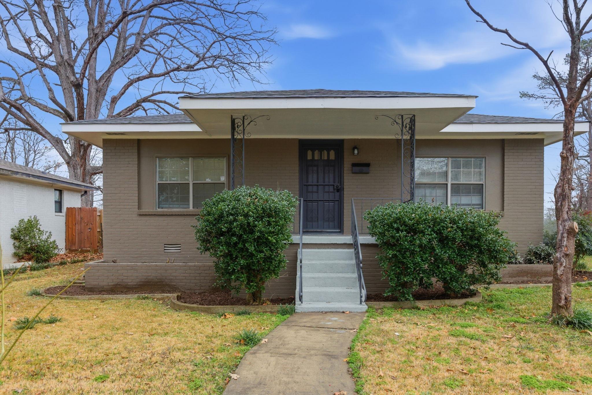 BRACKS - Residential