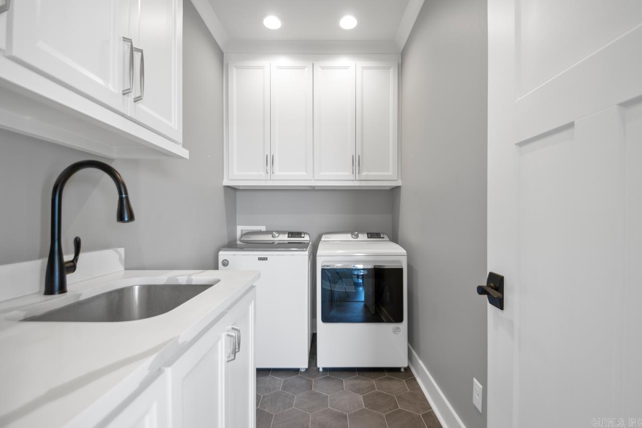 LAKEVIEW WEST - Residential