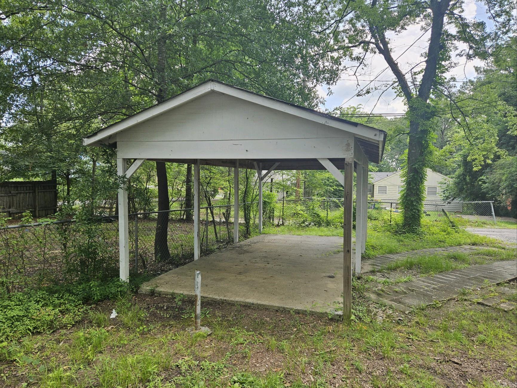 Cherry & Cox - Residential Lease