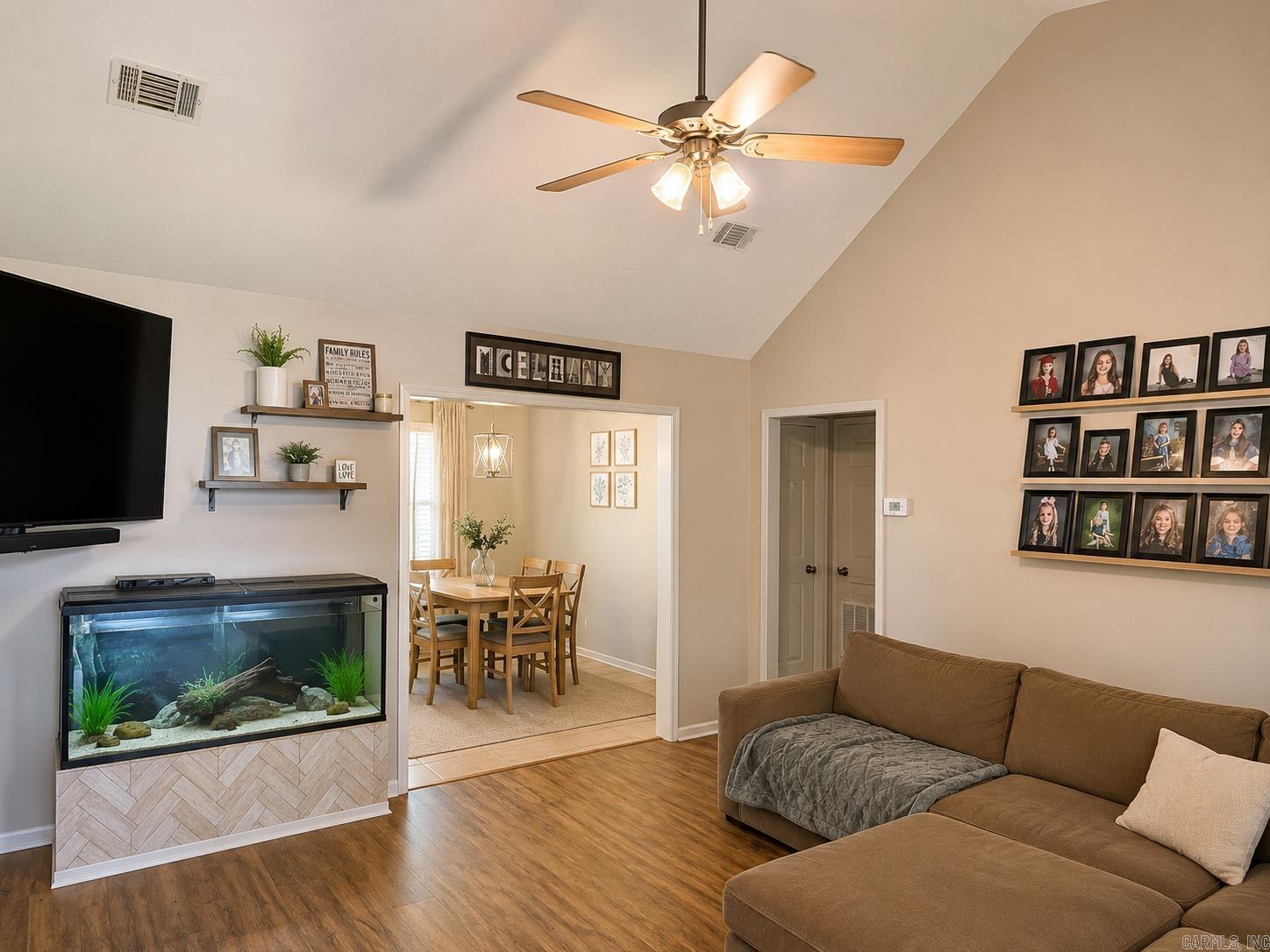 SUMMERBROOKE - Residential