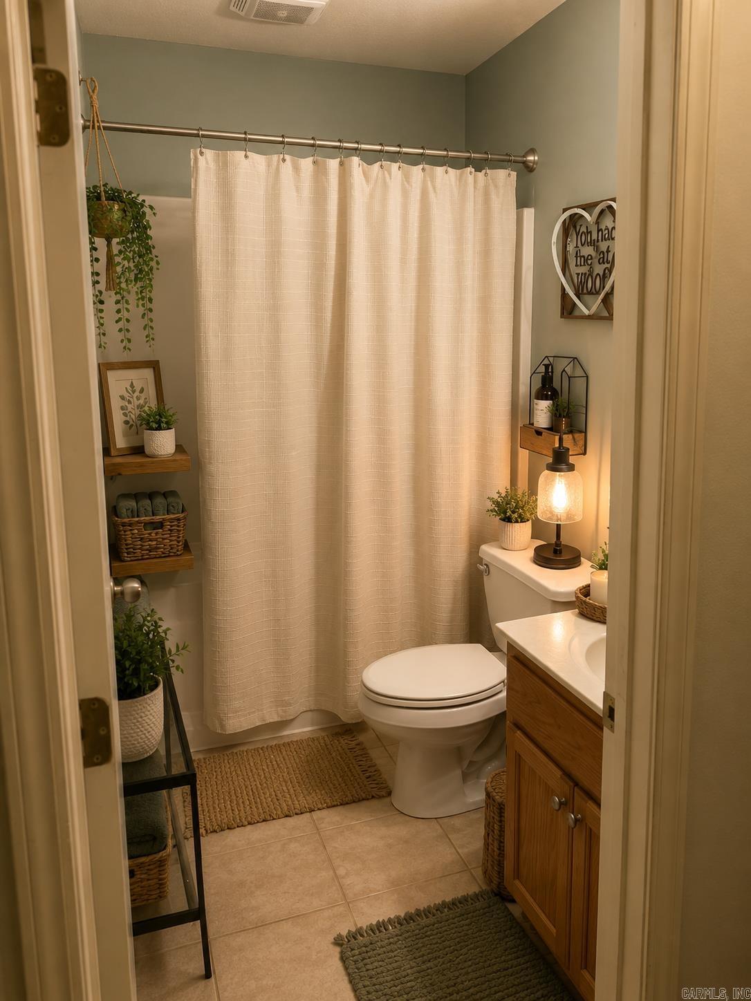 SUMMERBROOKE - Residential
