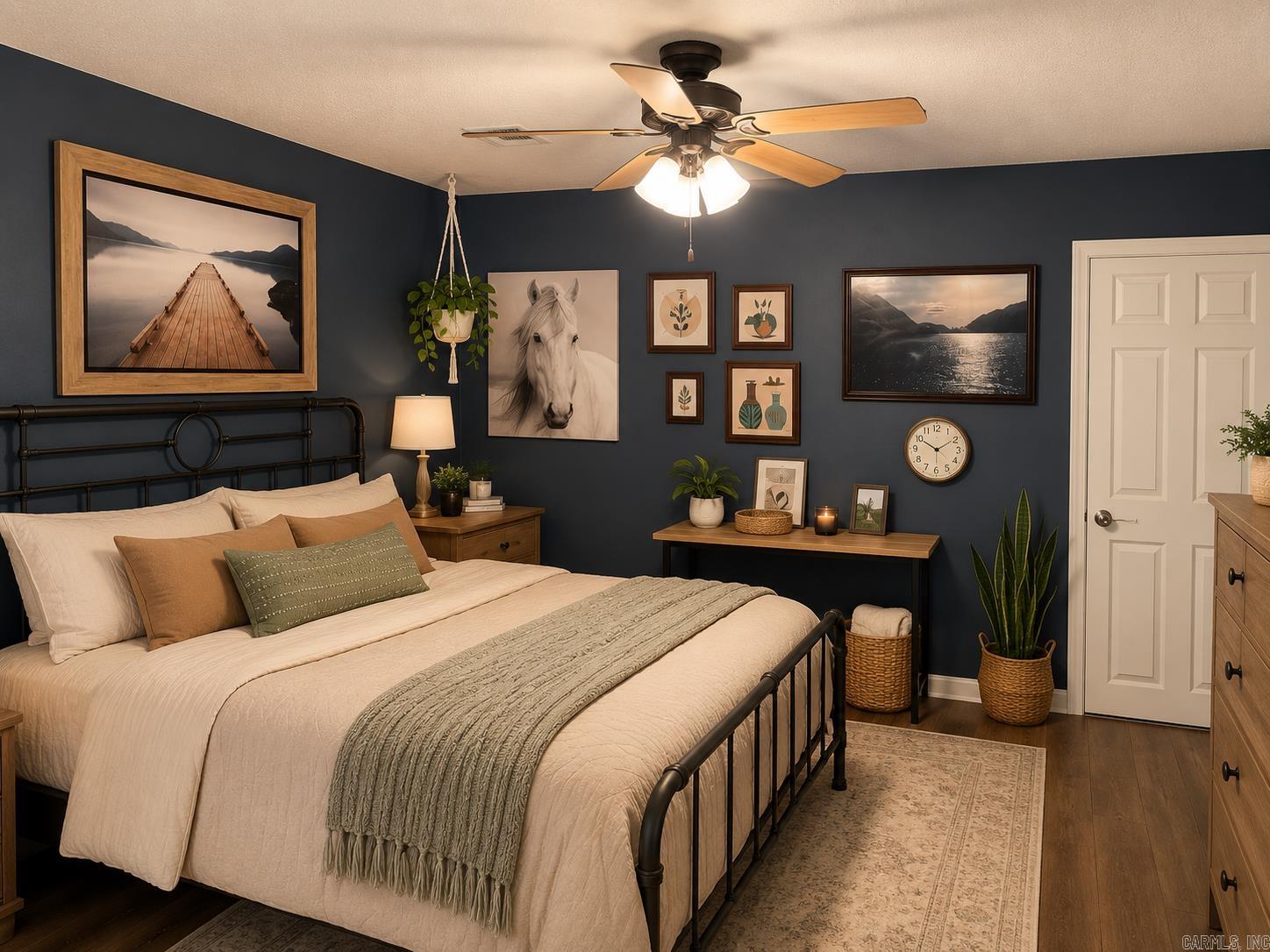 SUMMERBROOKE - Residential