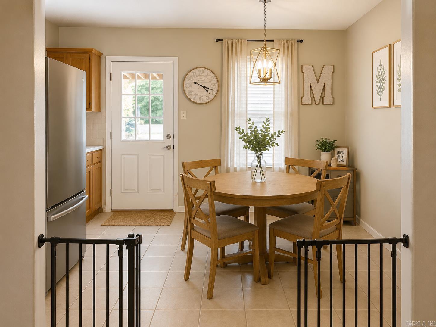 SUMMERBROOKE - Residential