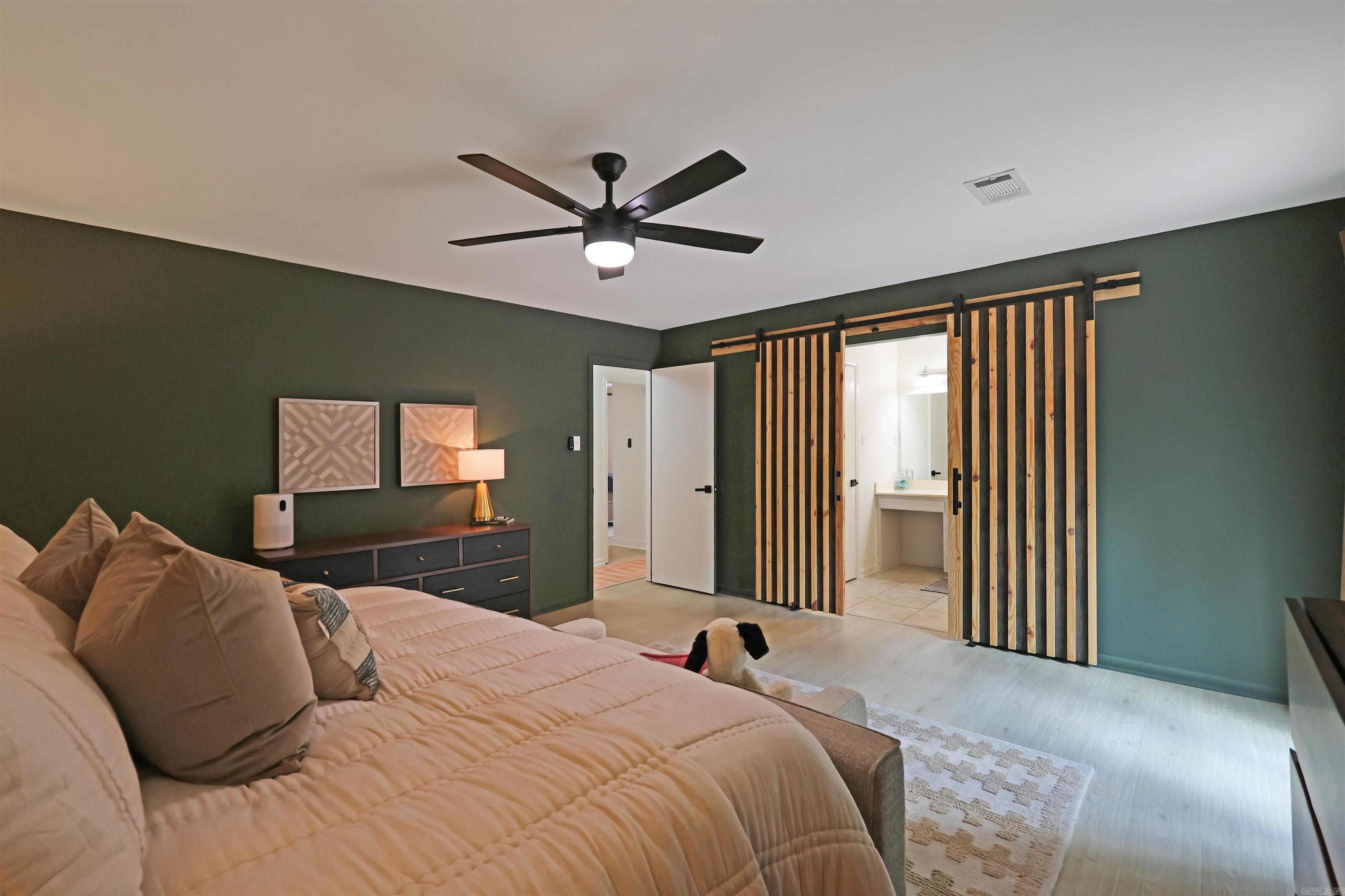 RIDGEWOOD - Residential