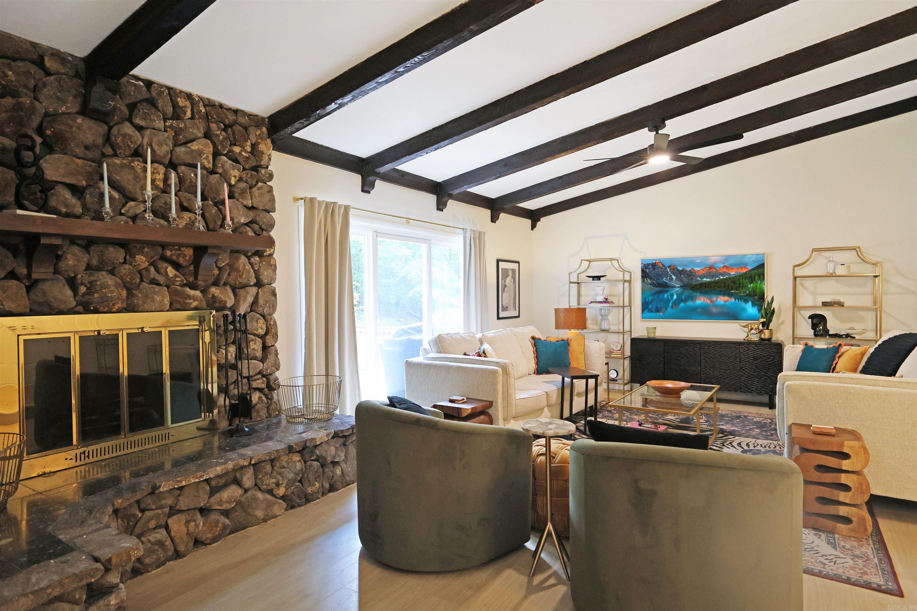 RIDGEWOOD - Residential