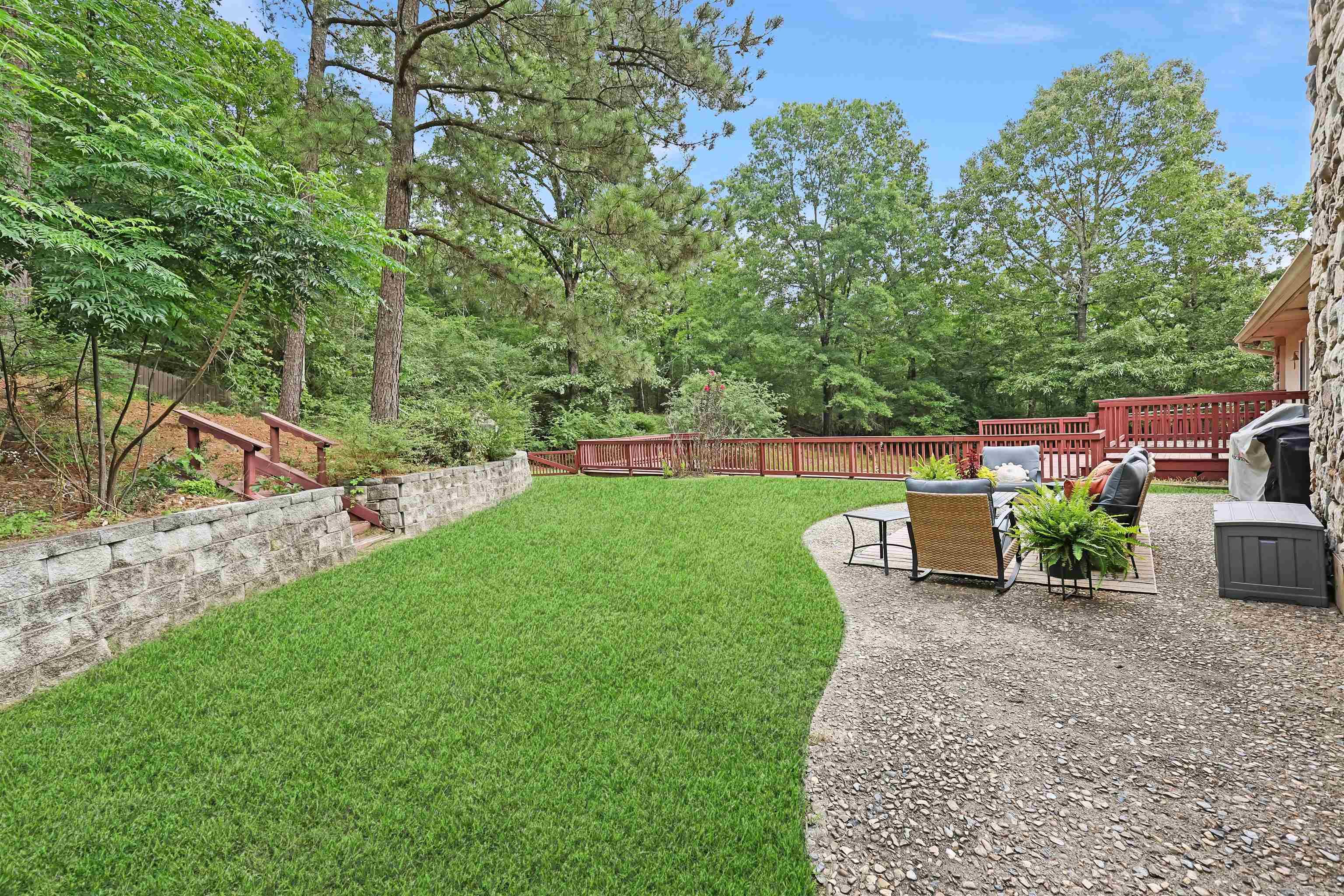 RIDGEWOOD - Residential