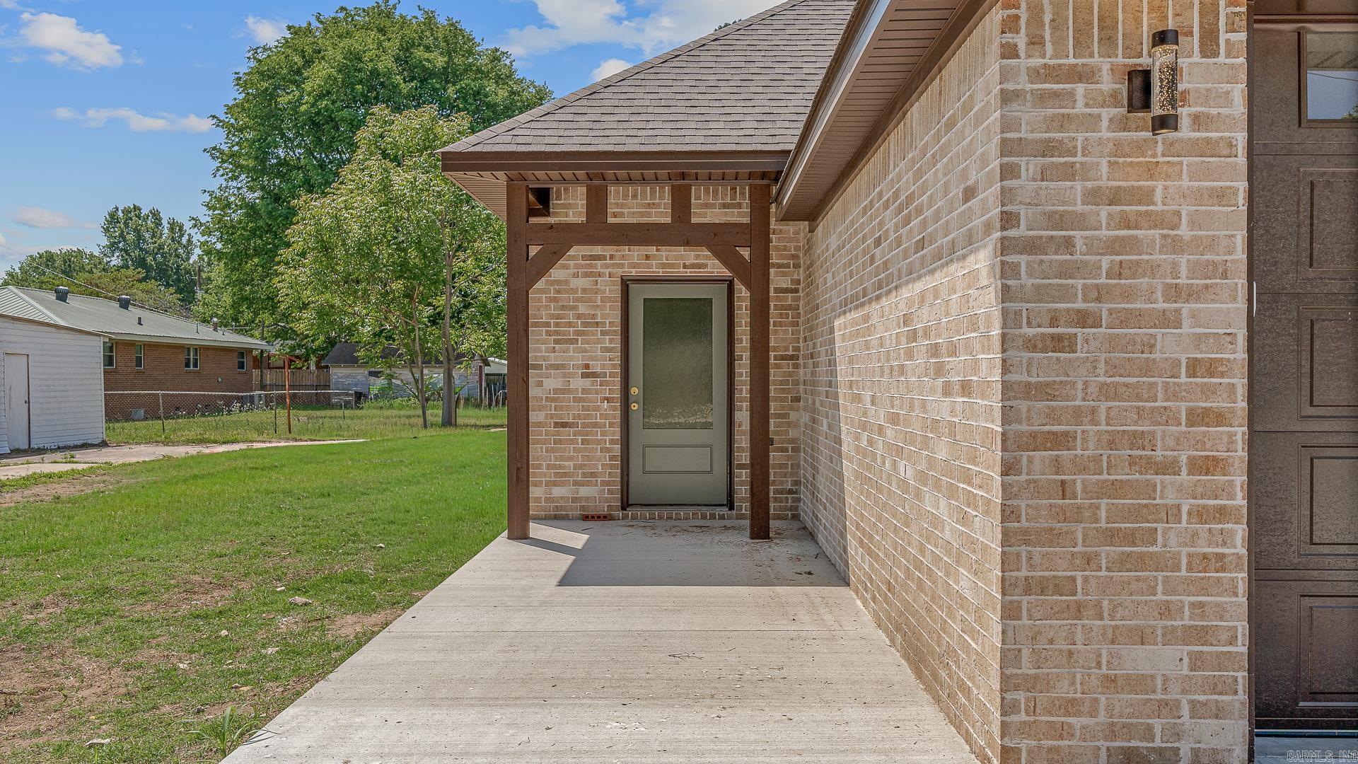 Hogan & Gann - Residential