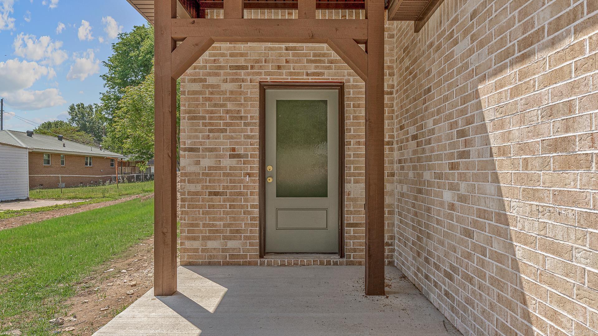 Hogan & Gann - Residential