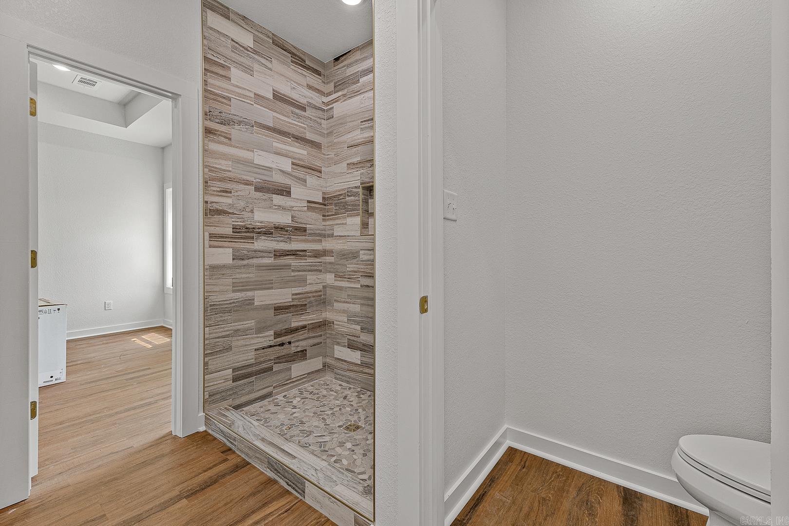 Hogan & Gann - Residential