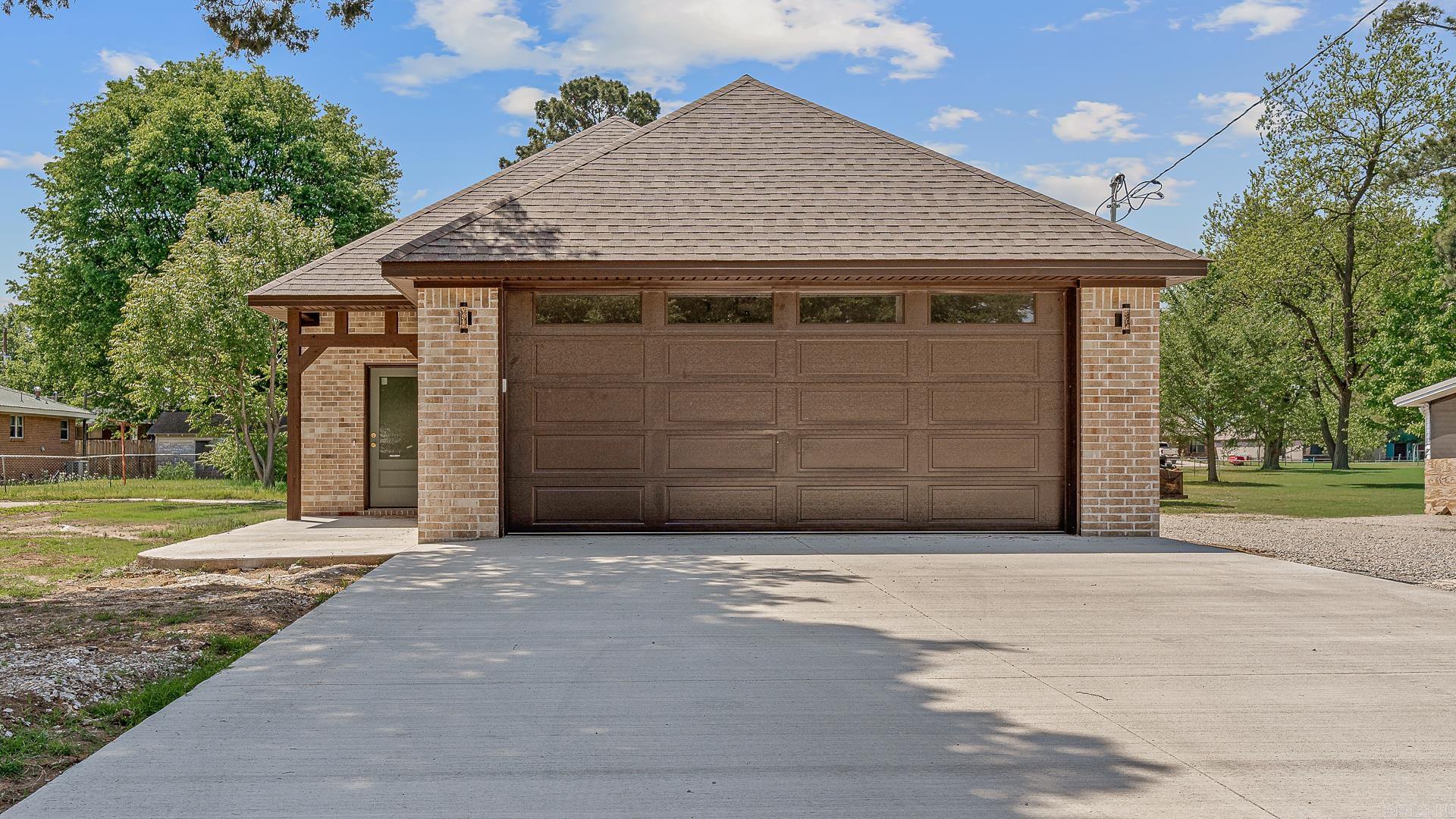 Hogan & Gann - Residential