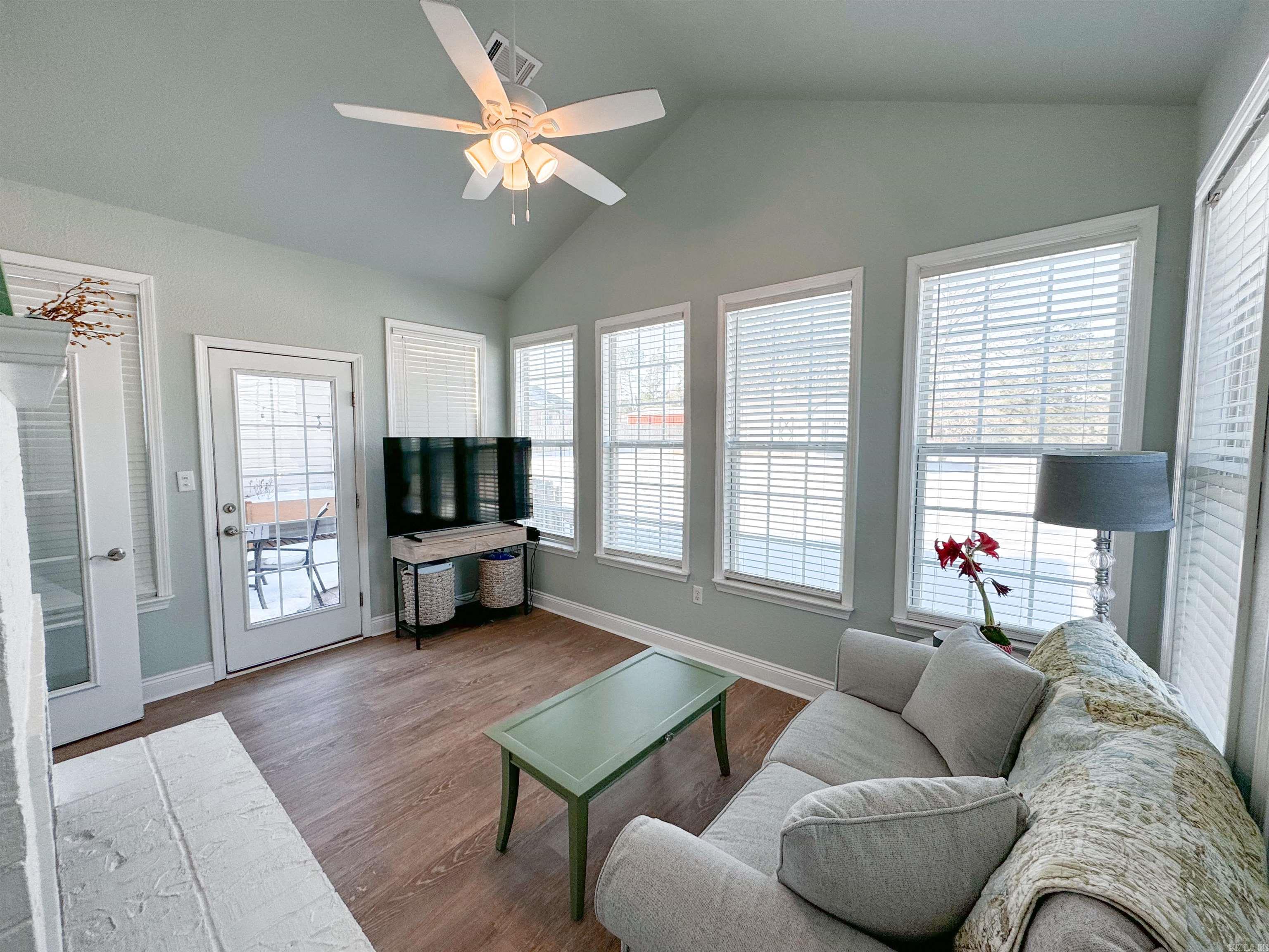ROLLING MEADOWS (UNREC) - Residential
