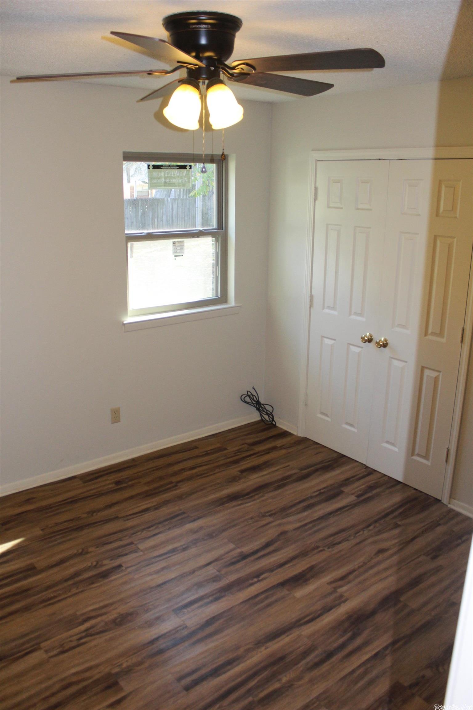 BRIARFIELD - Residential