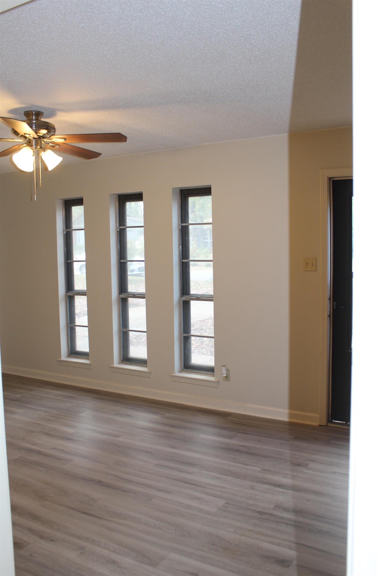 BRIARFIELD - Residential