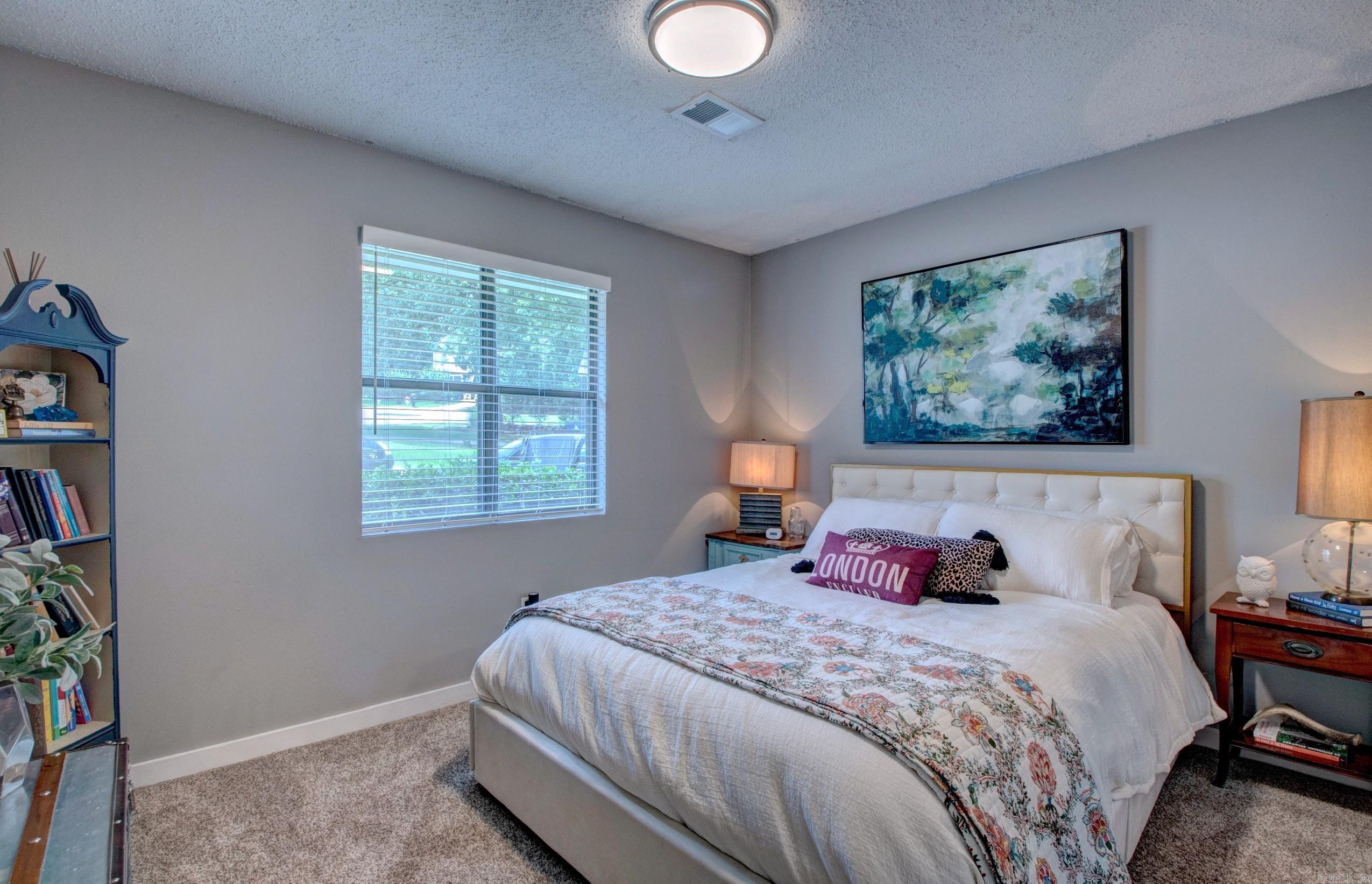 ROLLING OAKS - Residential