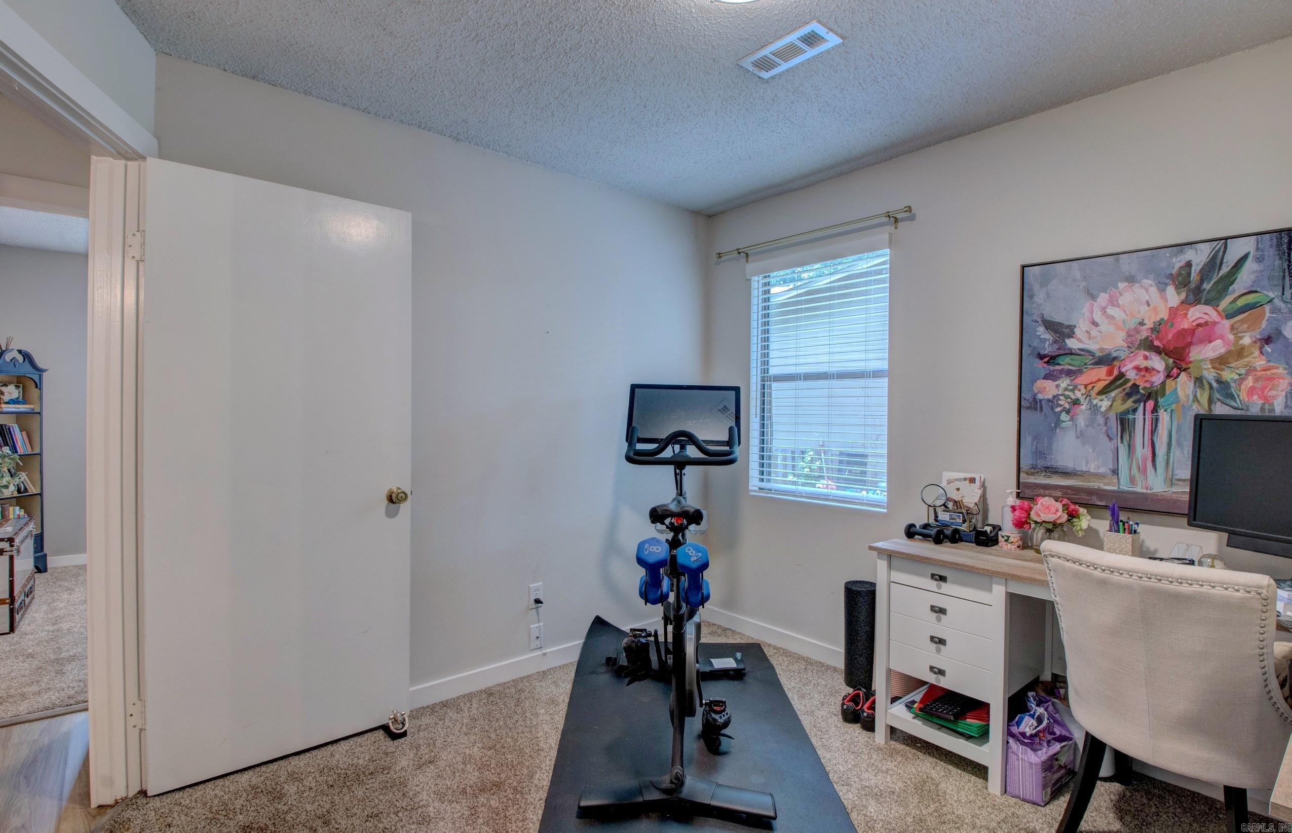 ROLLING OAKS - Residential