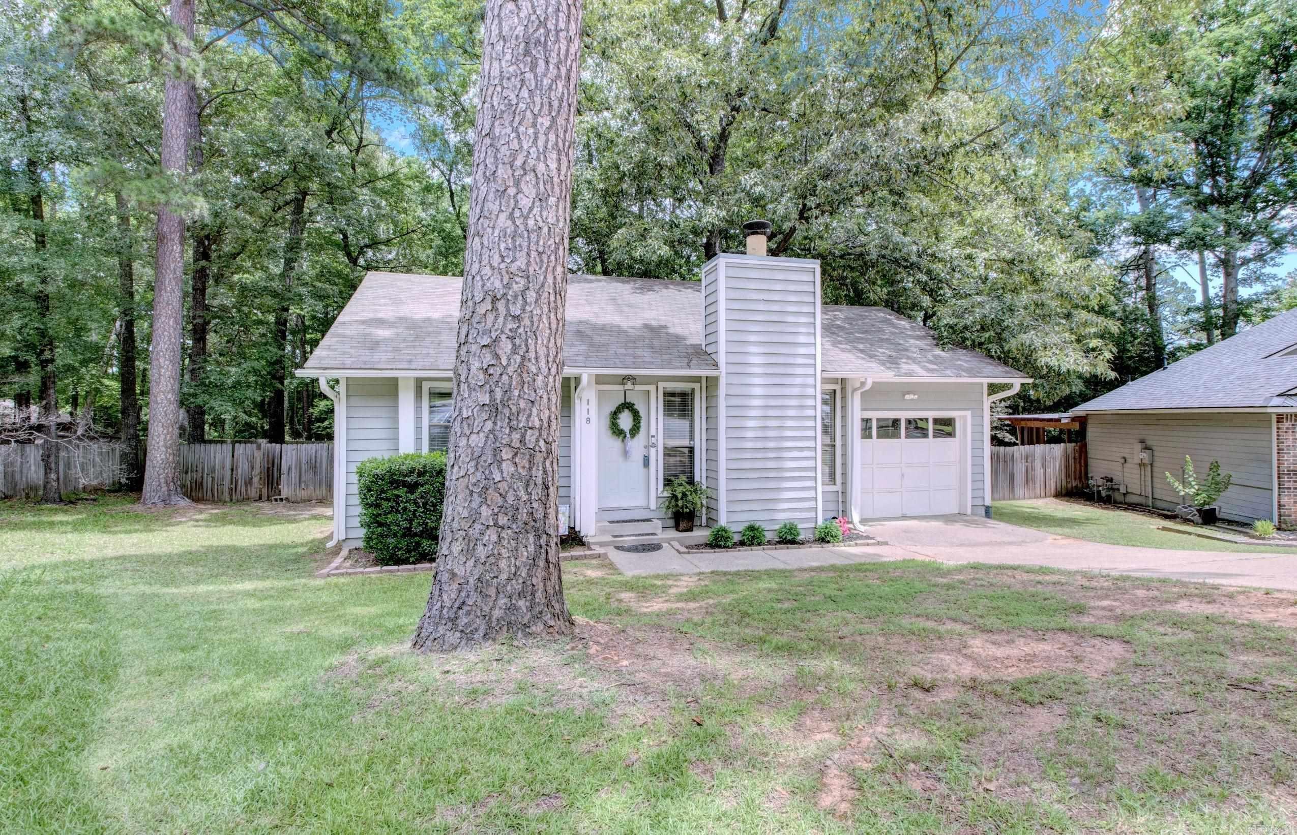 ROLLING OAKS - Residential