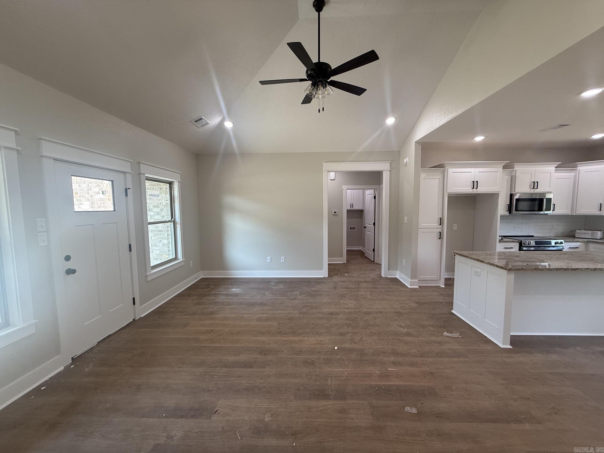 SUMMER WOODS - PHASE 1 - Residential