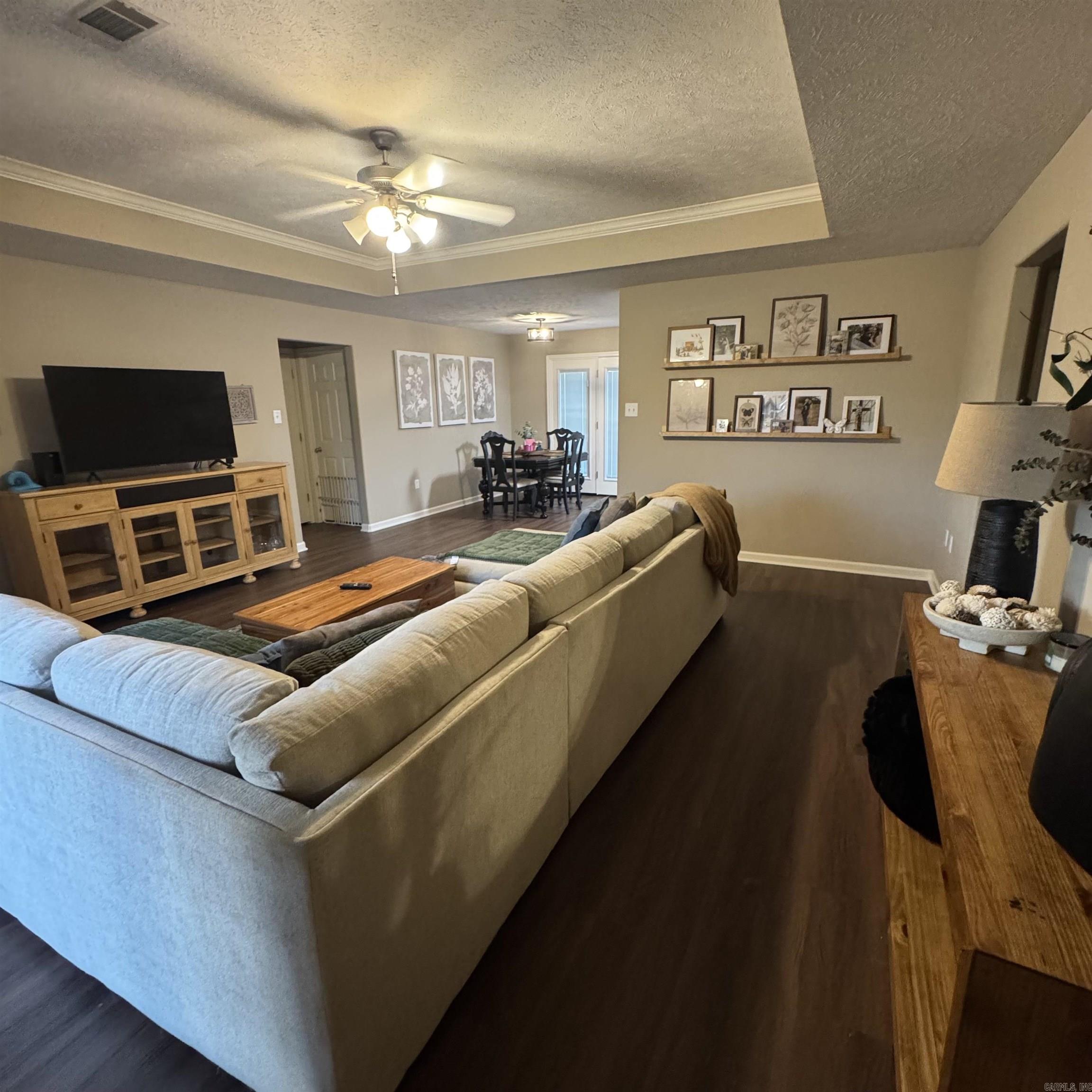 SPRING VALLEY - Residential