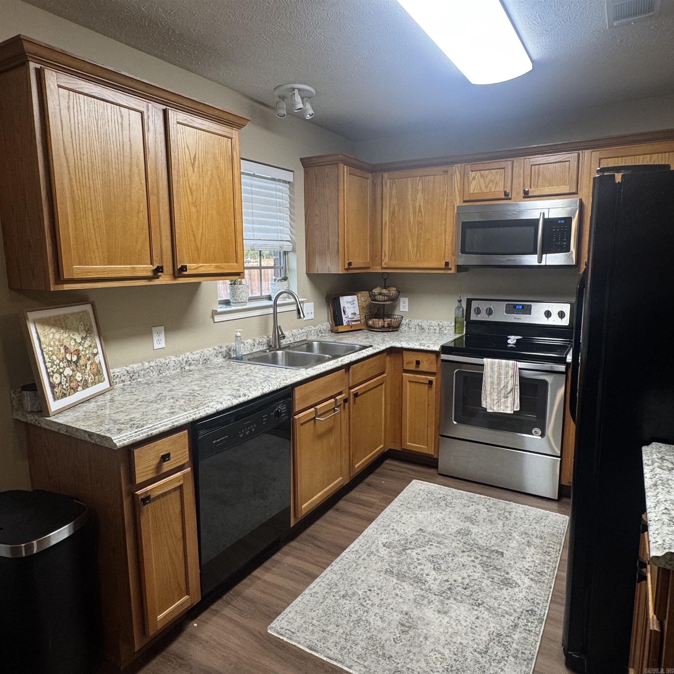 SPRING VALLEY - Residential
