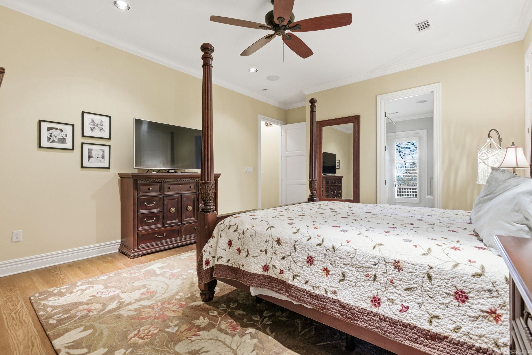 OVERLOOK PARK - Residential