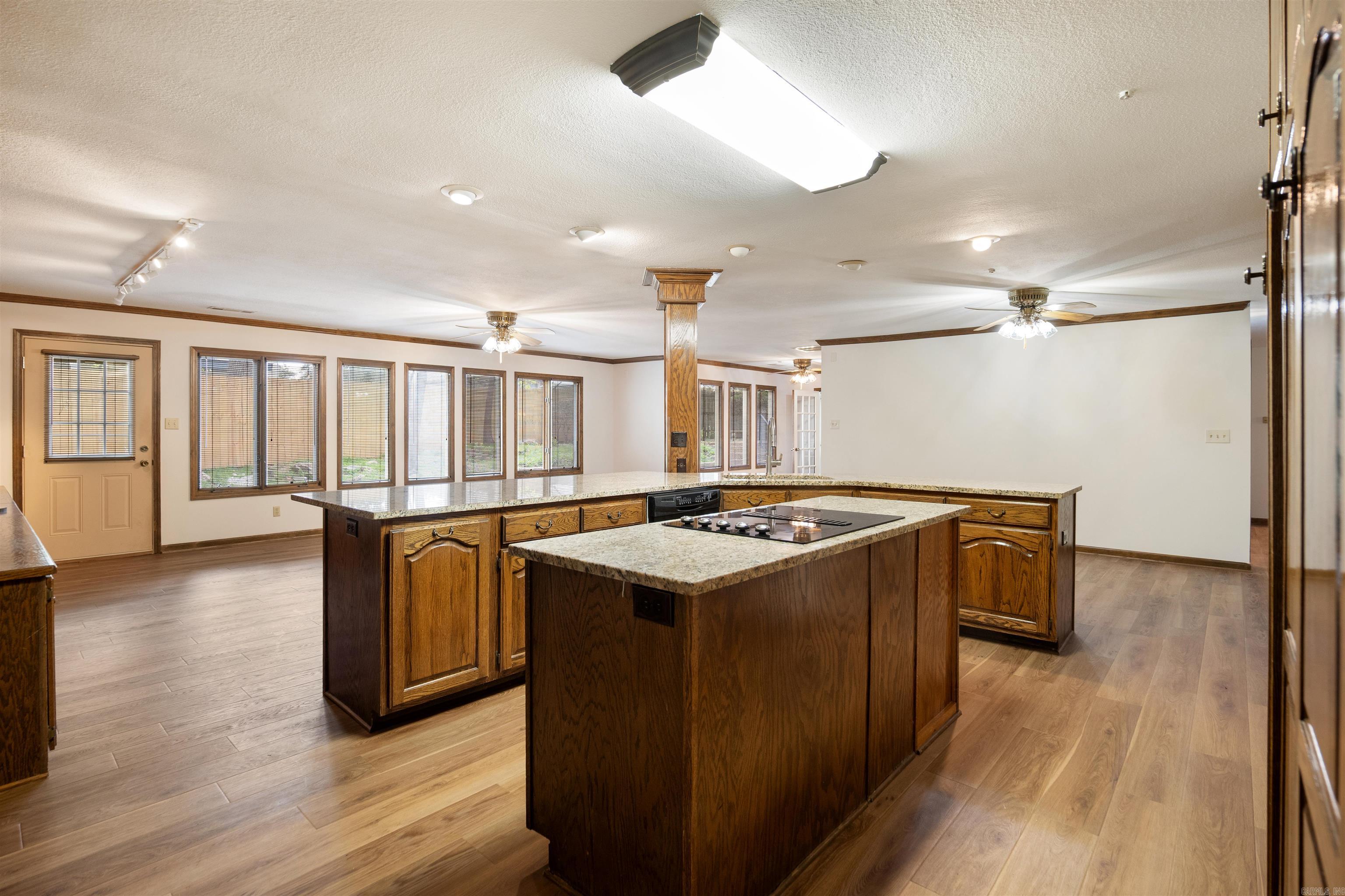 Parkers Woodland Hills 5 - Residential