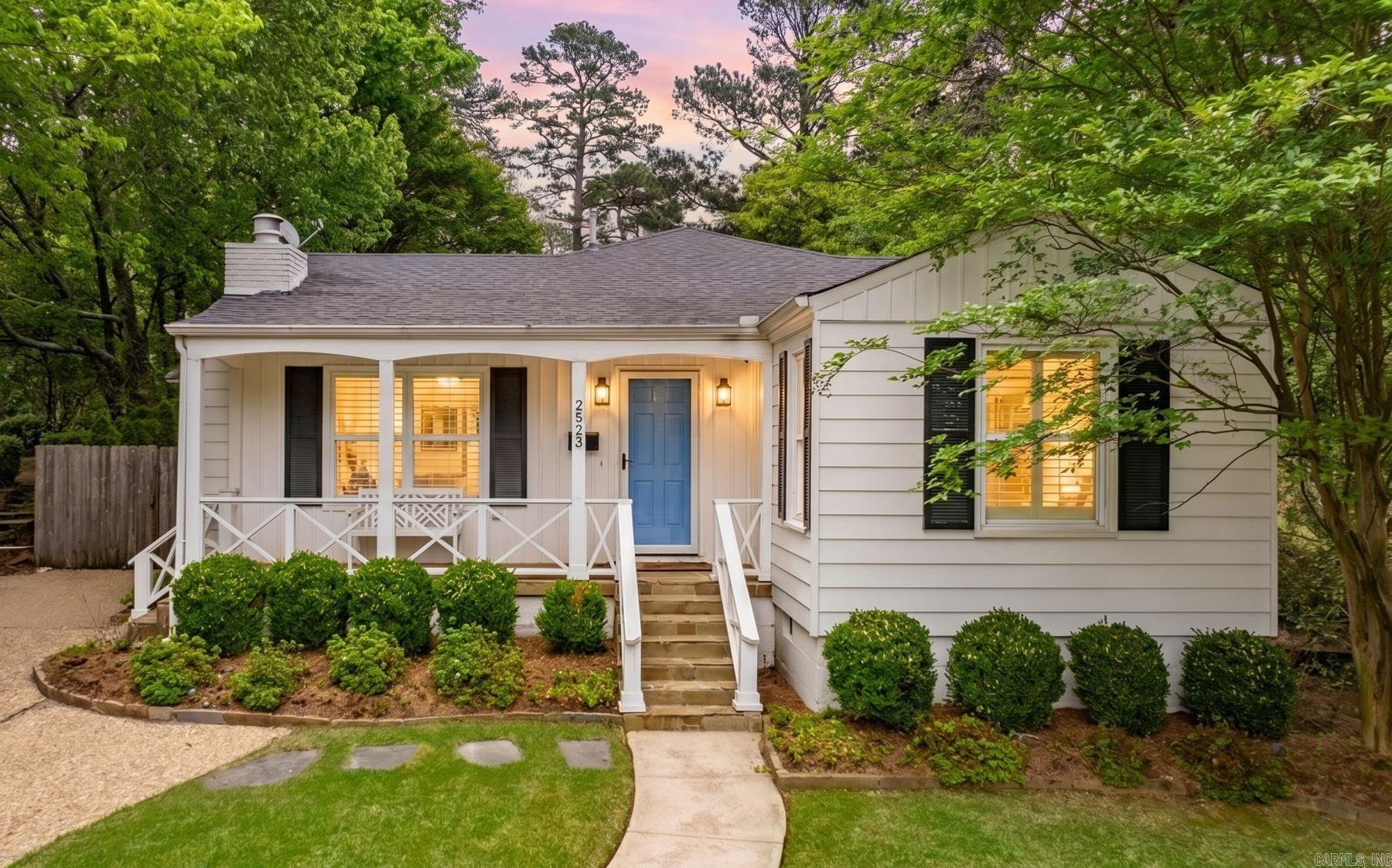 Spectacular southern living home in beautiful condition!  Recently renovated with attention to every detail!  Fabulous floor plan and spectacular decor.  The ultimate setting for family living and entertaining both indoors and out!  Spacious living with fireplace, open dining adjacent wonderful light filled kitchen with beautiful cabinetry, quality appliances and gorgeous counter tops.  Sep. office or den with laundry.  Must see spa inspired primary suite with luxurious bath containing sep. tub and shower and nice walk in. 2 additional guest bedrooms with pretty tile bath. Incredible screened in porch with fireplace great for summer entertaining.  Amazing yard with beautiful landscape. Exceptional location, A MUST SEE!