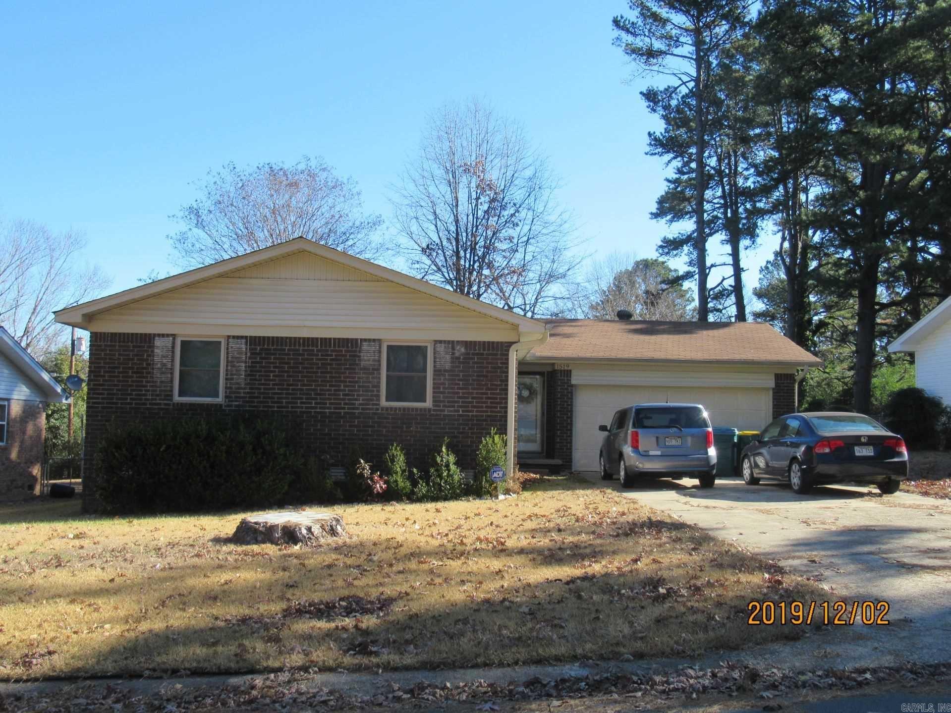 TWIN LAKES - Residential
