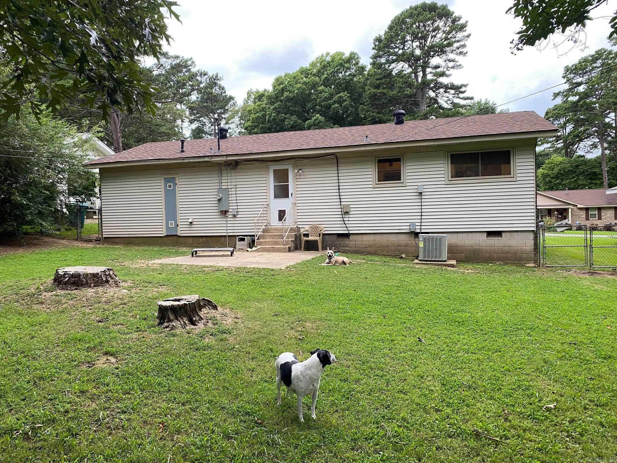 TWIN LAKES - Residential
