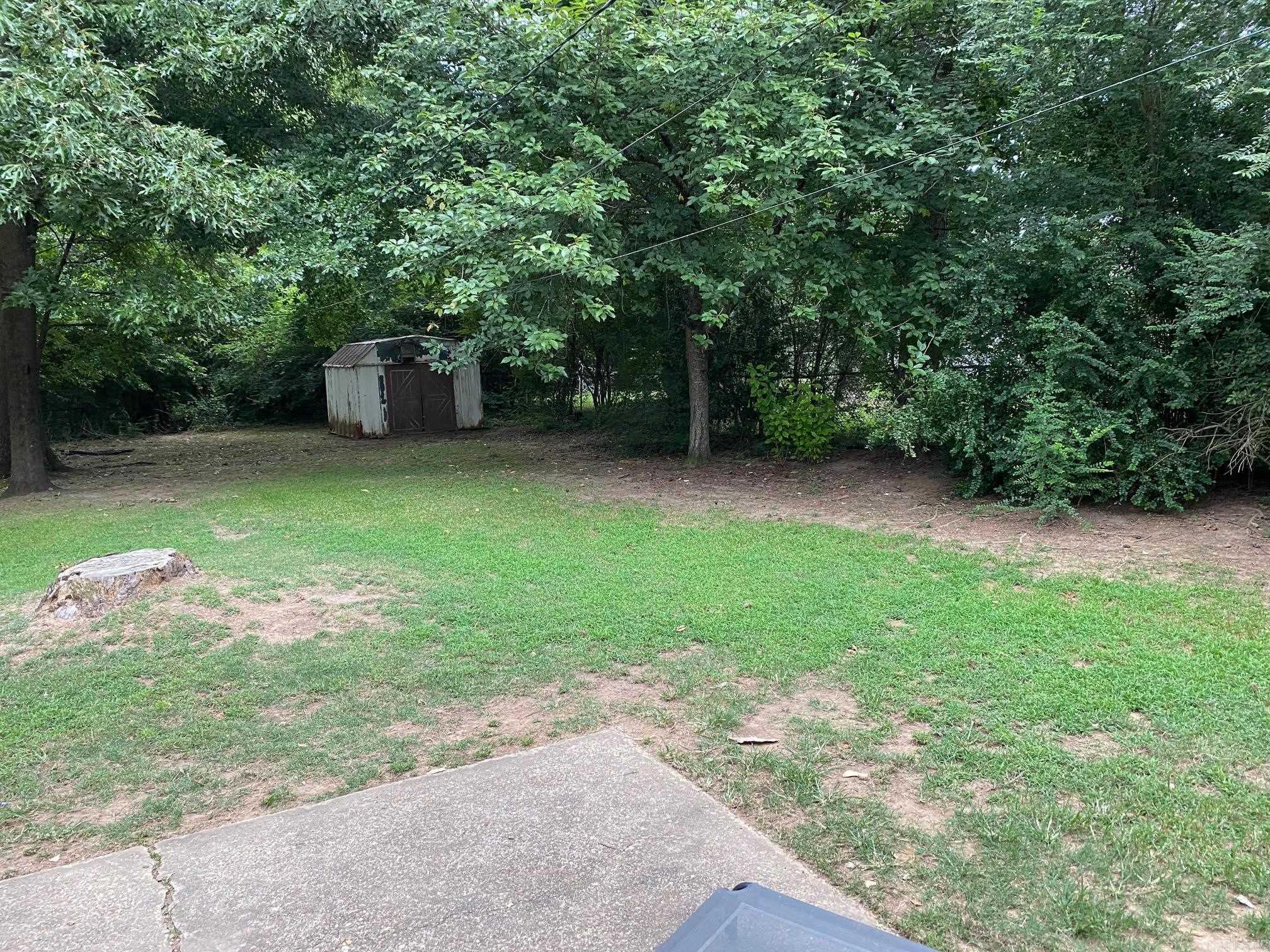 TWIN LAKES - Residential