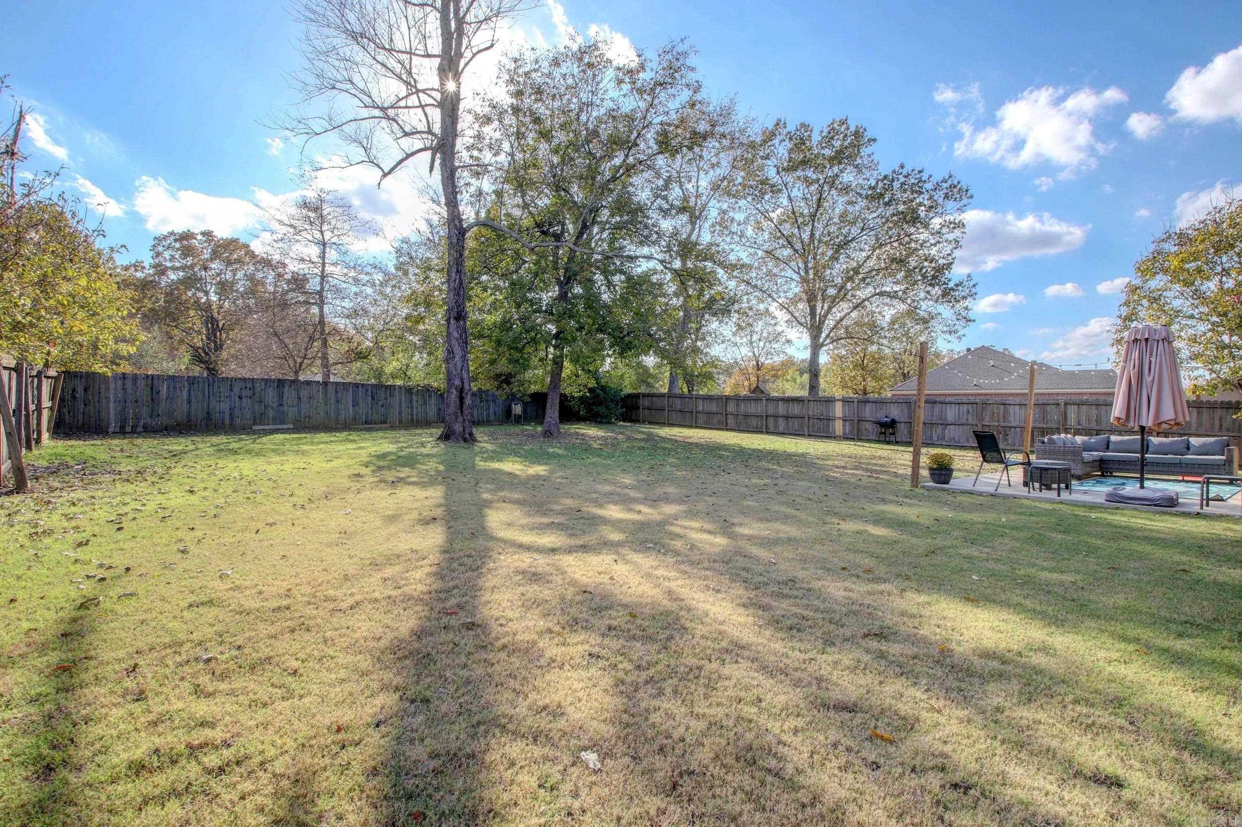 BASE MEADOWS ADDN - Residential