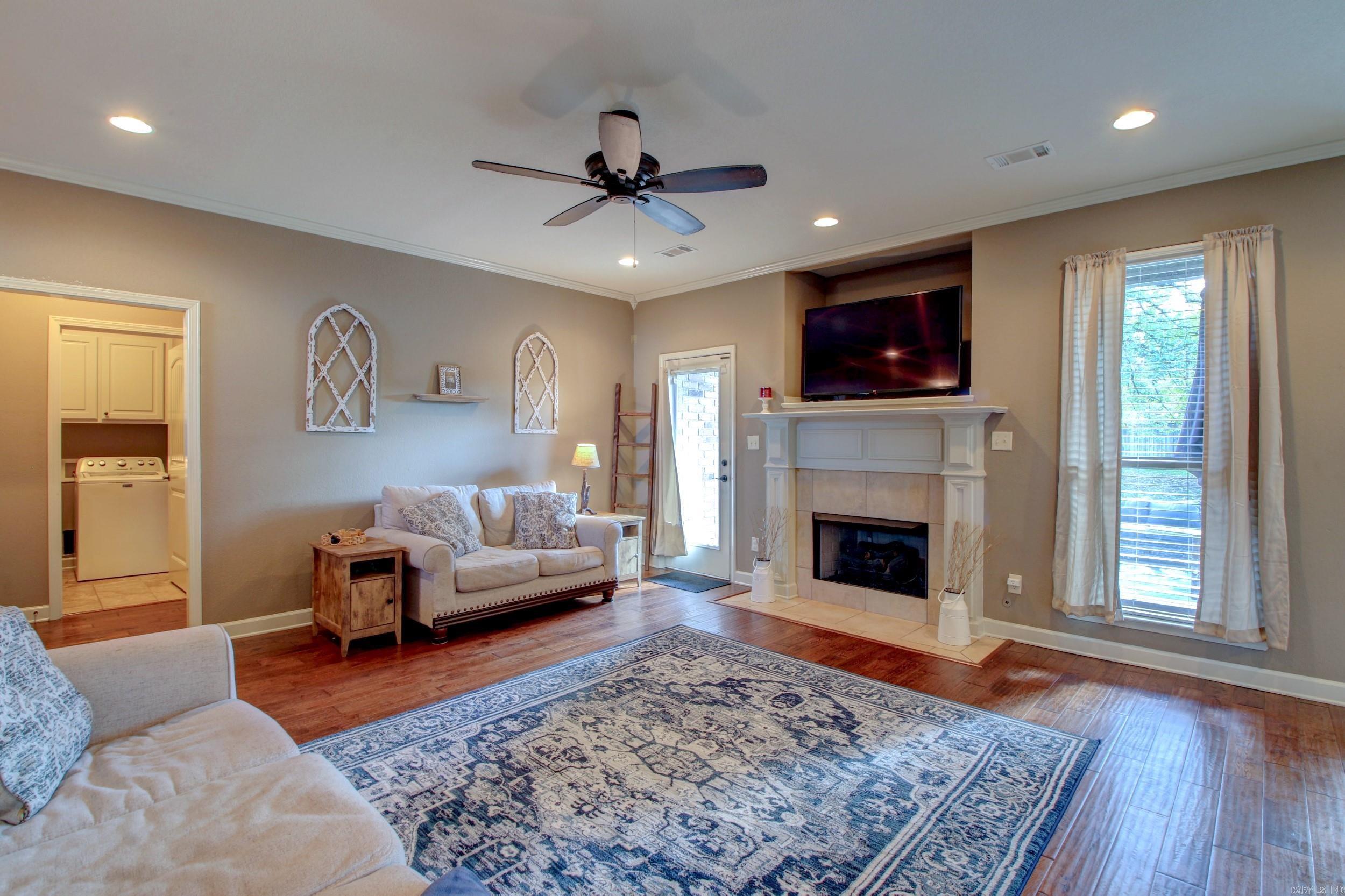 BASE MEADOWS ADDN - Residential