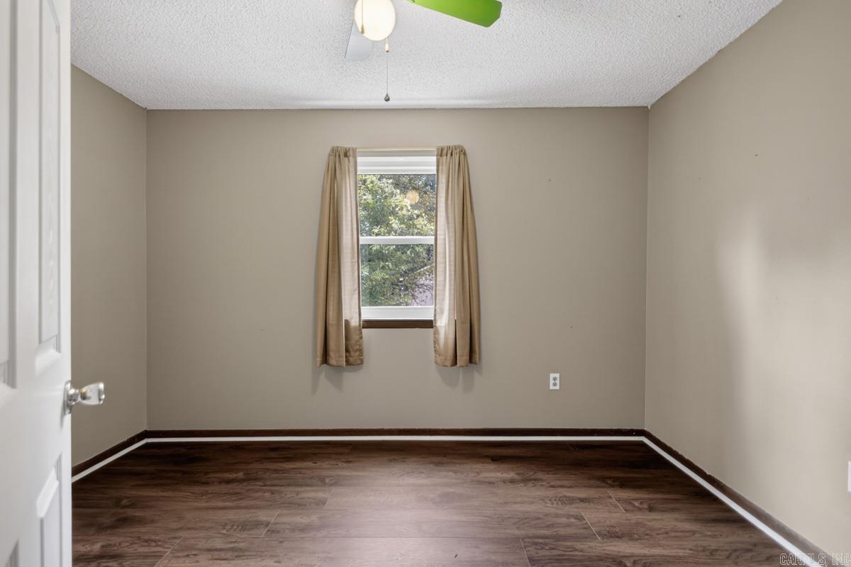 PINE FOREST - Residential
