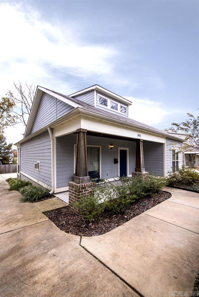 Unique opportunity to Own this Craftsman style home built by ICON homes in 2015 w/contemporary feel! Nestled in the heart of lower Hillcrest- Immaculate one story w/rear loading 2 car garage. Desirable split floor plan with open concept, Fireplace is the focal point of the Great Room, this house was meant for entertaining! Cozy front porch & sip coffee on your back covered Deck. Easy access to shopping, dining, hospitals & schools. A MUST SEE!!!