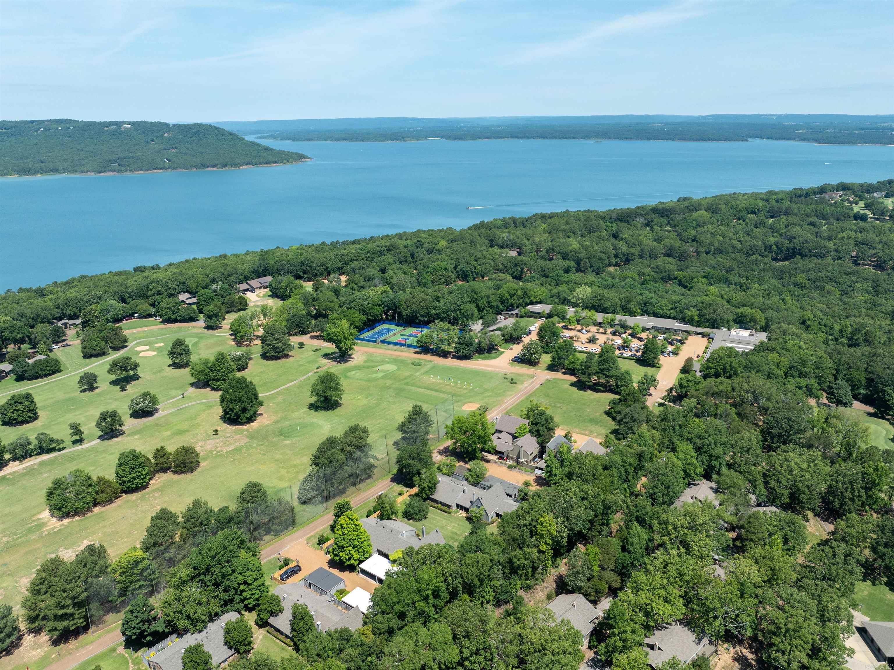 Eden Isle - Residential