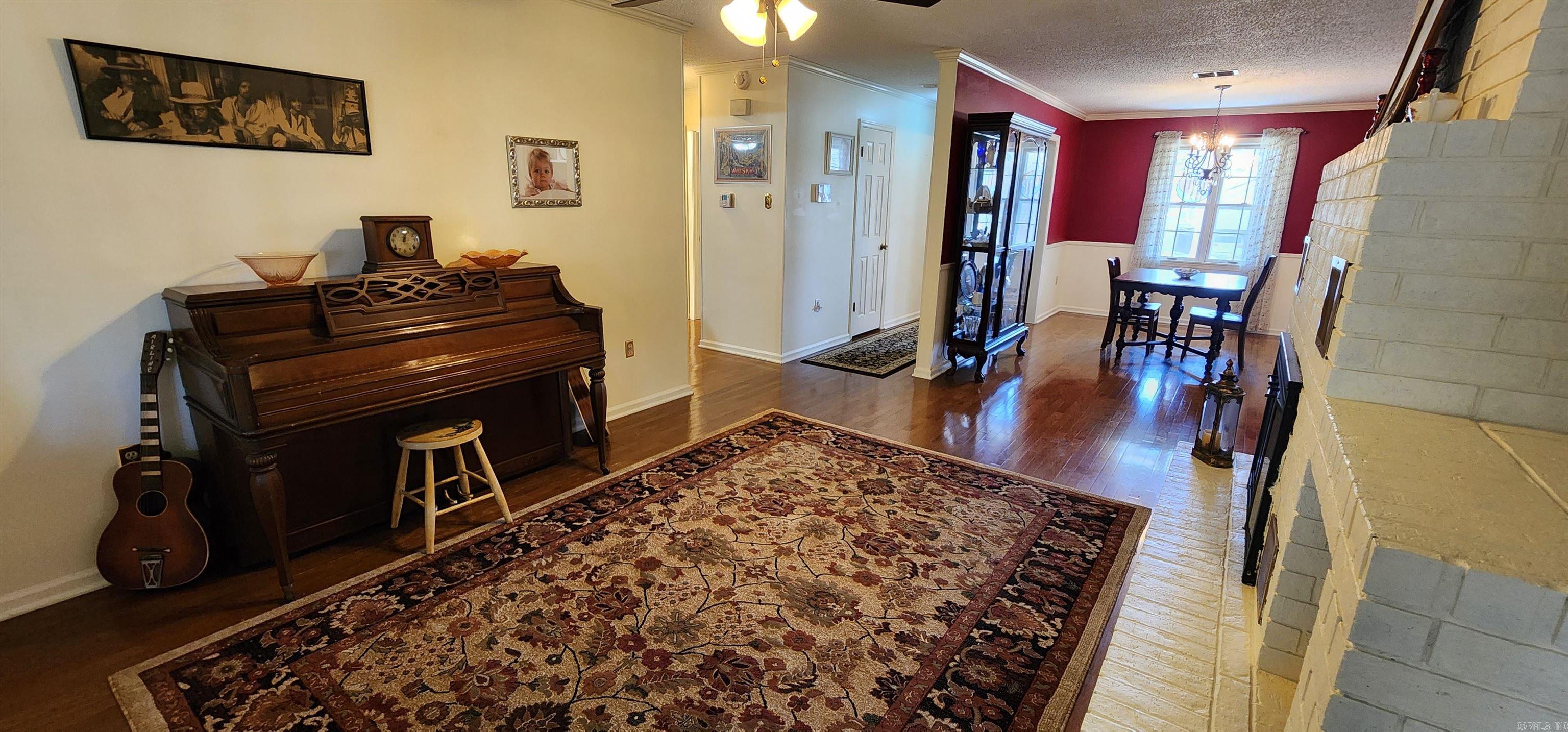 BROWNWOOD - Residential