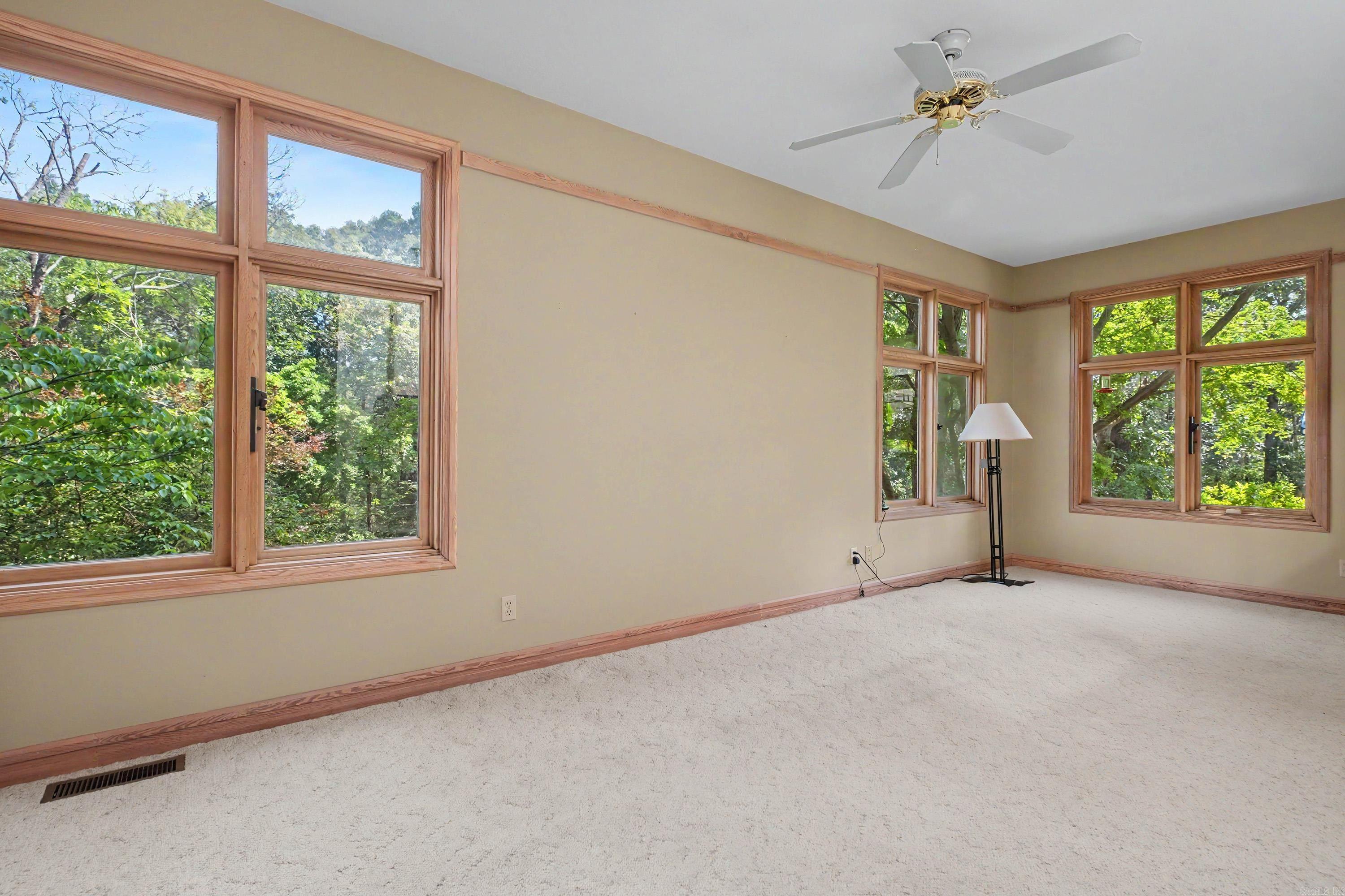 DOYLES PLACE - Residential