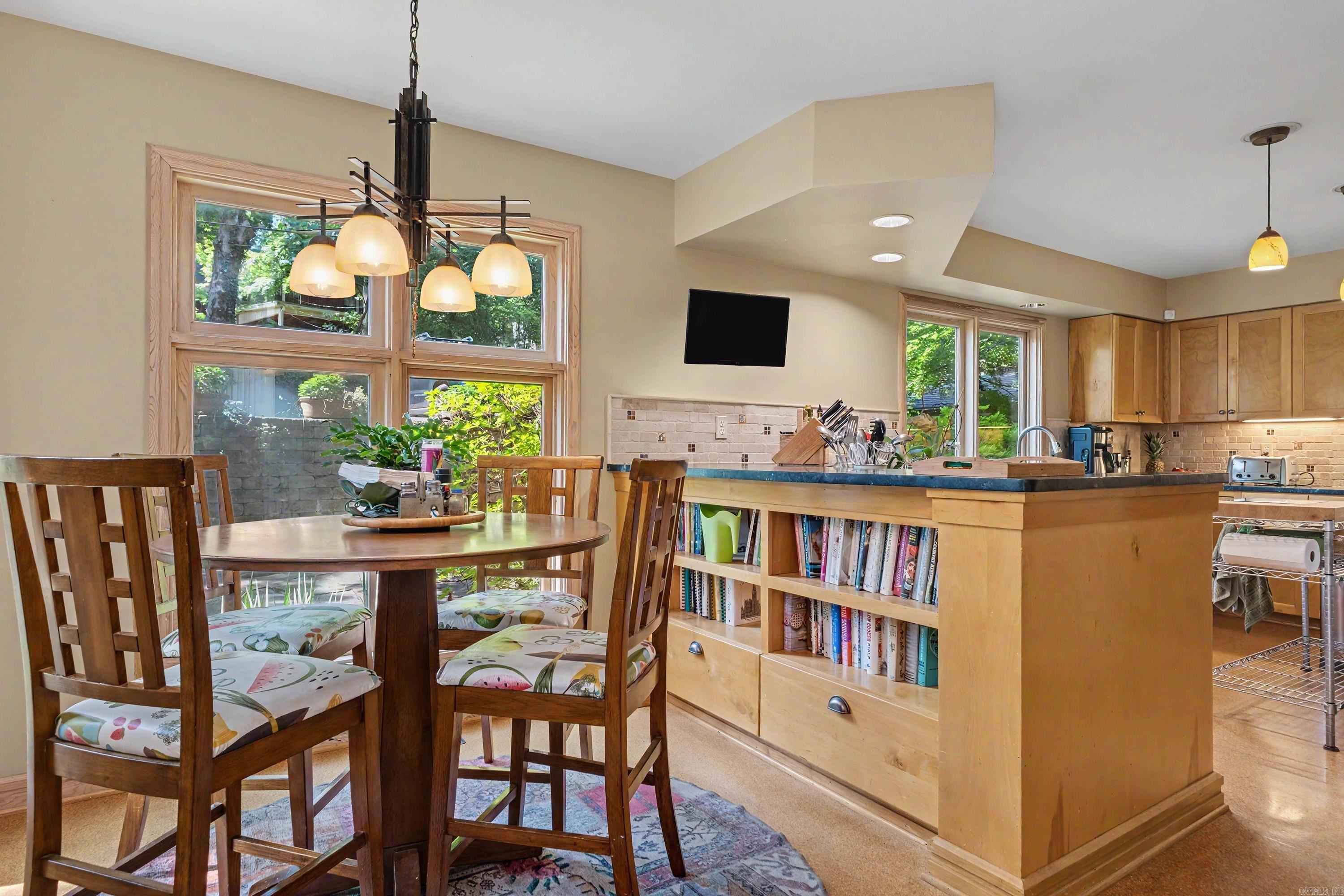 DOYLES PLACE - Residential