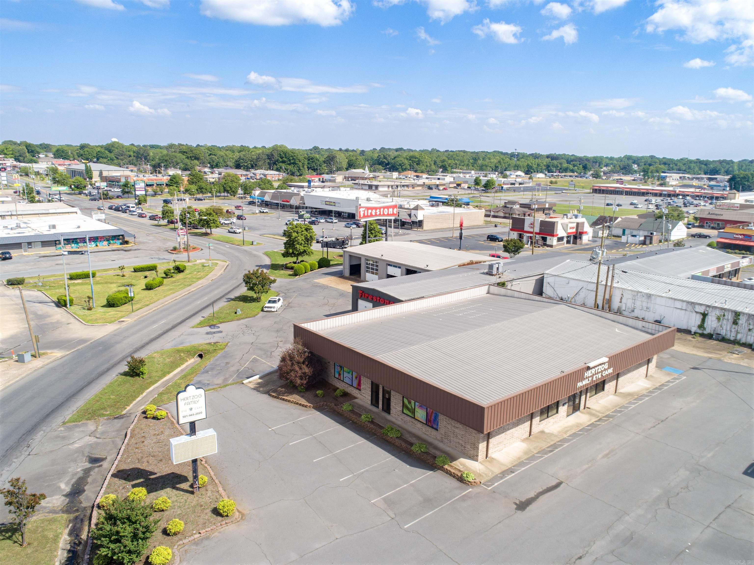 Excellent Opportunity! 2007 Medical office building with 5,103 sf along Jacksonville's busiest commercial corridor. Property also includes 1,112 sf fast service restaurant w/drive through on adjacent lot, currently occupied by Daylight Donuts. The office building received extensive renovations in 2018. Including: open space for custom reception desk w/multiple stations, spacious lobby with ample seating plus showroom area for displaying products. Building features 9 examination rooms, Kitchen/break room, storage & 1664sf of open flex space. Property is zoned C-2, in an area of dense commercial including Chili's, McDonald's, Wendy's, Maverick, Captain D's & located near the Jacksonville Air Force Base. Population is 28,408 in a 3 mile radius & 45,458 in 5 miles. Property consists of two lots w/.92 surveyed acres & a combined frontage of 217' on W Main Street. Call today for more details!