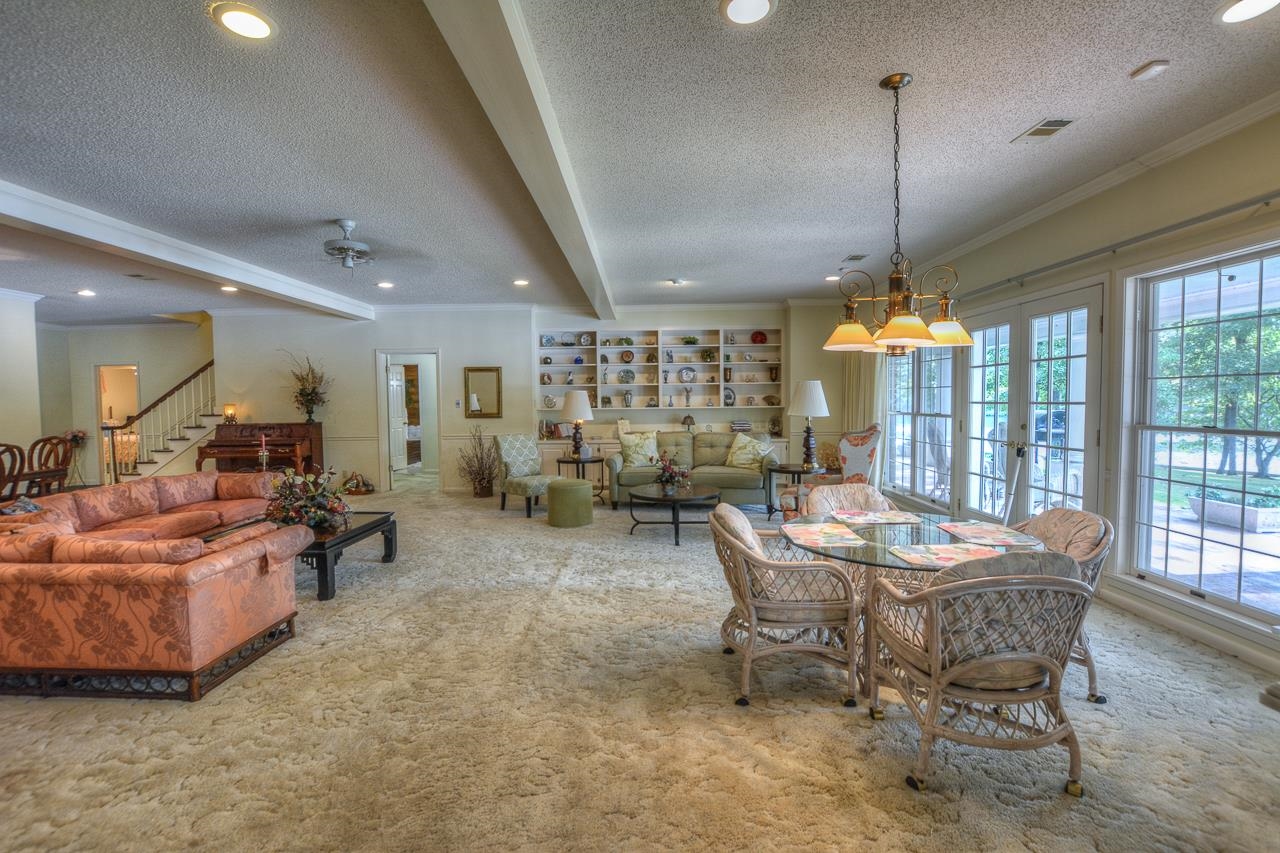 JEFFRIES & NORVELL - Residential
