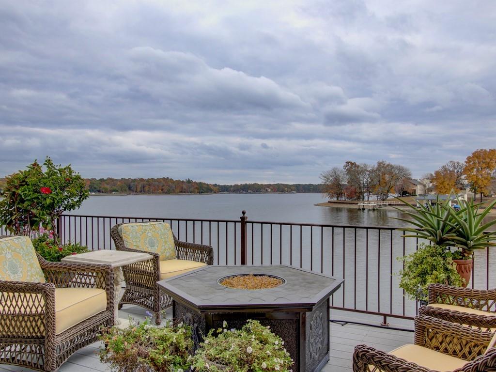 Sparling Point - Residential