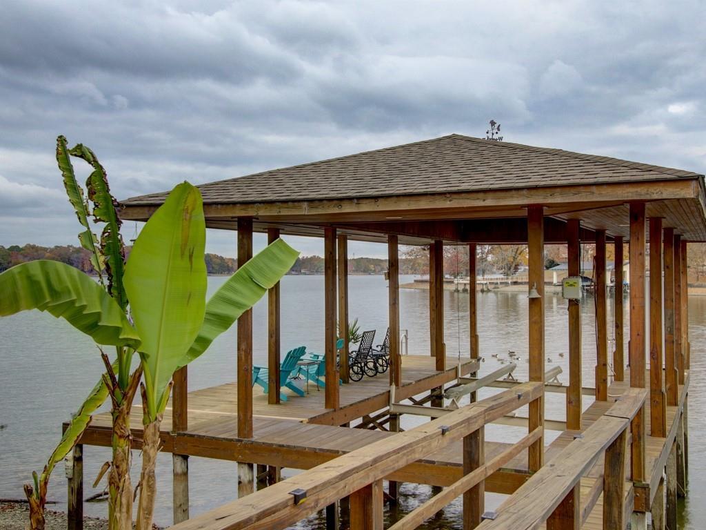 Sparling Point - Residential