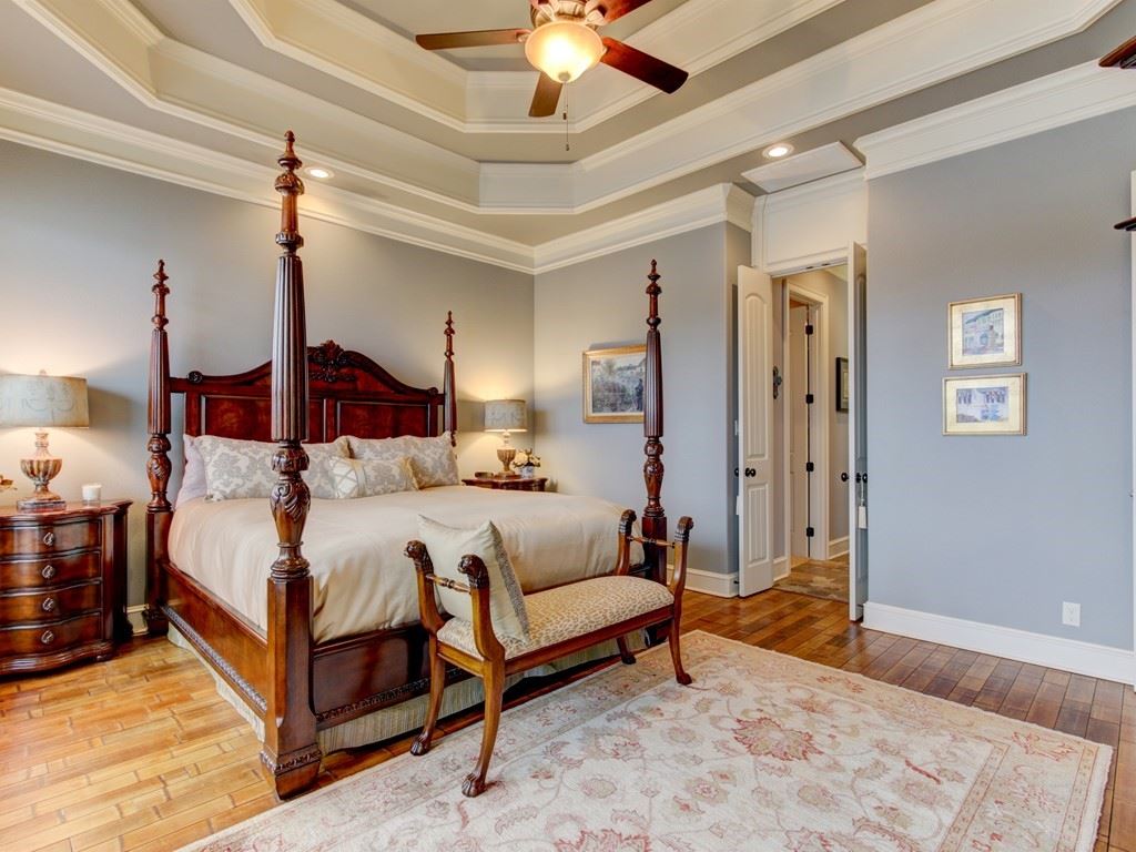 Sparling Point - Residential