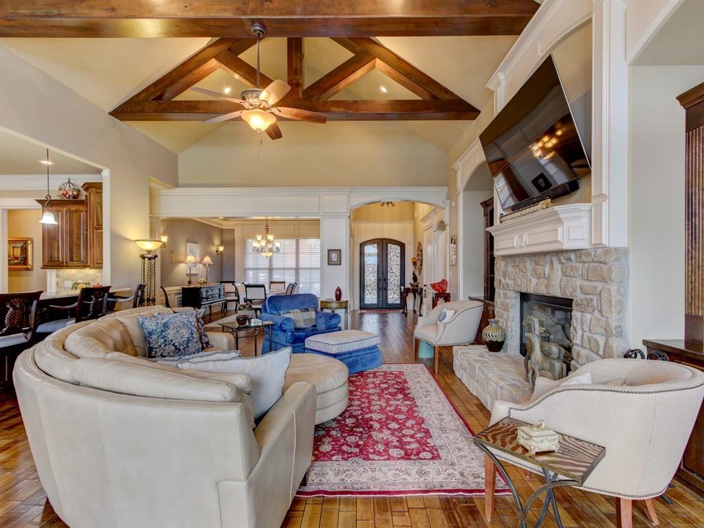 Sparling Point - Residential