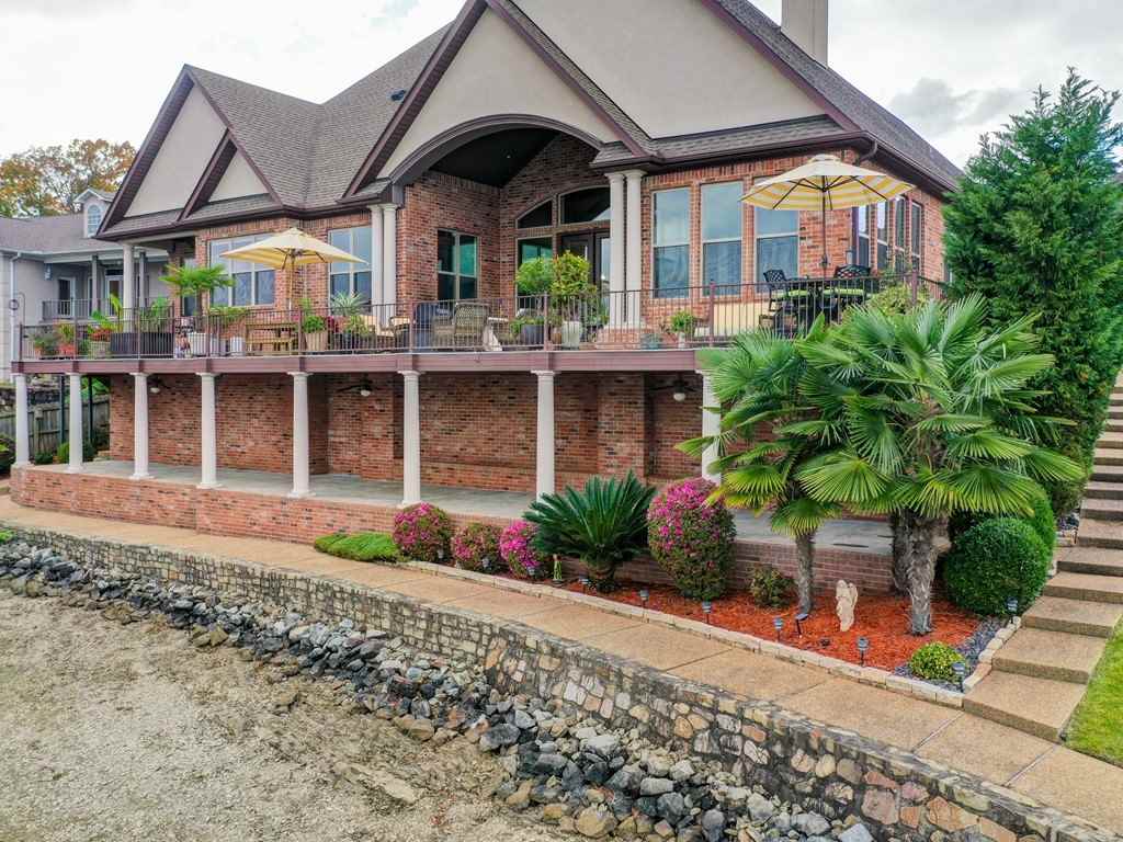 Sparling Point - Residential