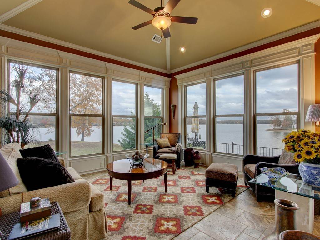 Sparling Point - Residential