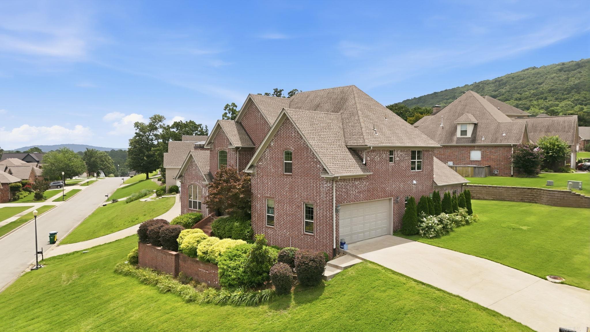 CHENAL VALLEY CHALLAIN PLACE - Residential