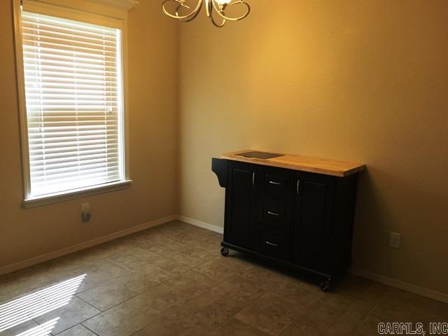 SILVER SPRINGS - Residential