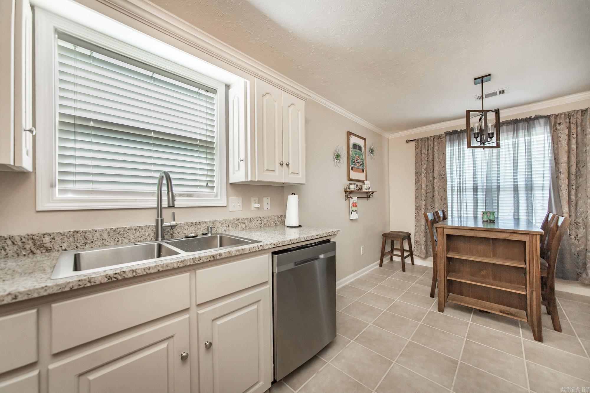QUAPAW ESTATES - Residential