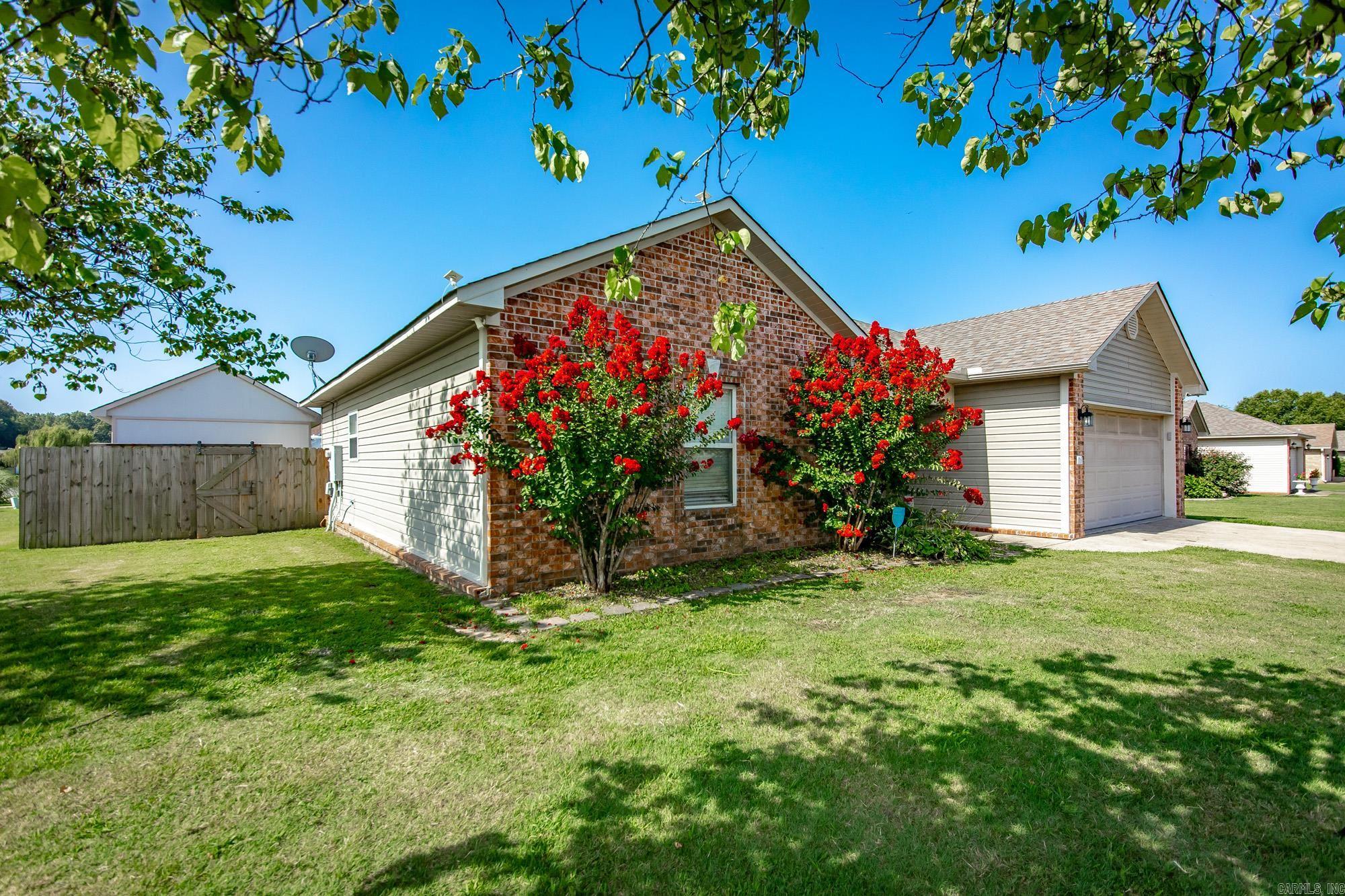 QUAPAW ESTATES - Residential