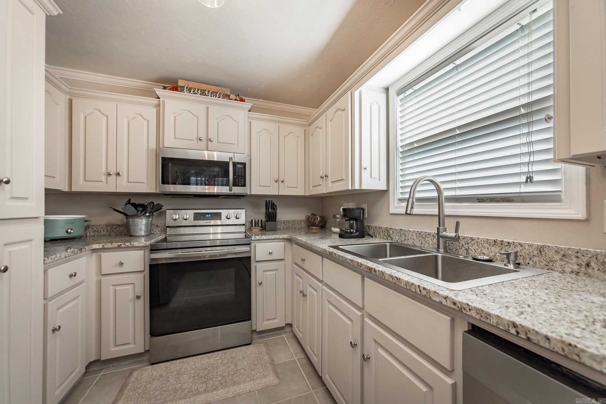 QUAPAW ESTATES - Residential